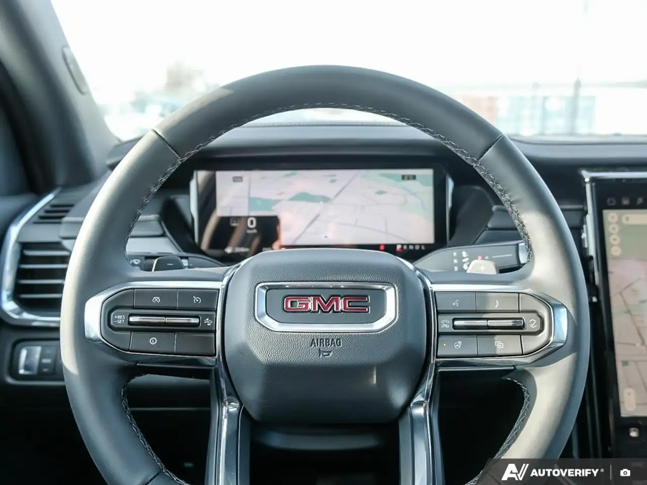 GMC Acadia снимка GMC Acadia