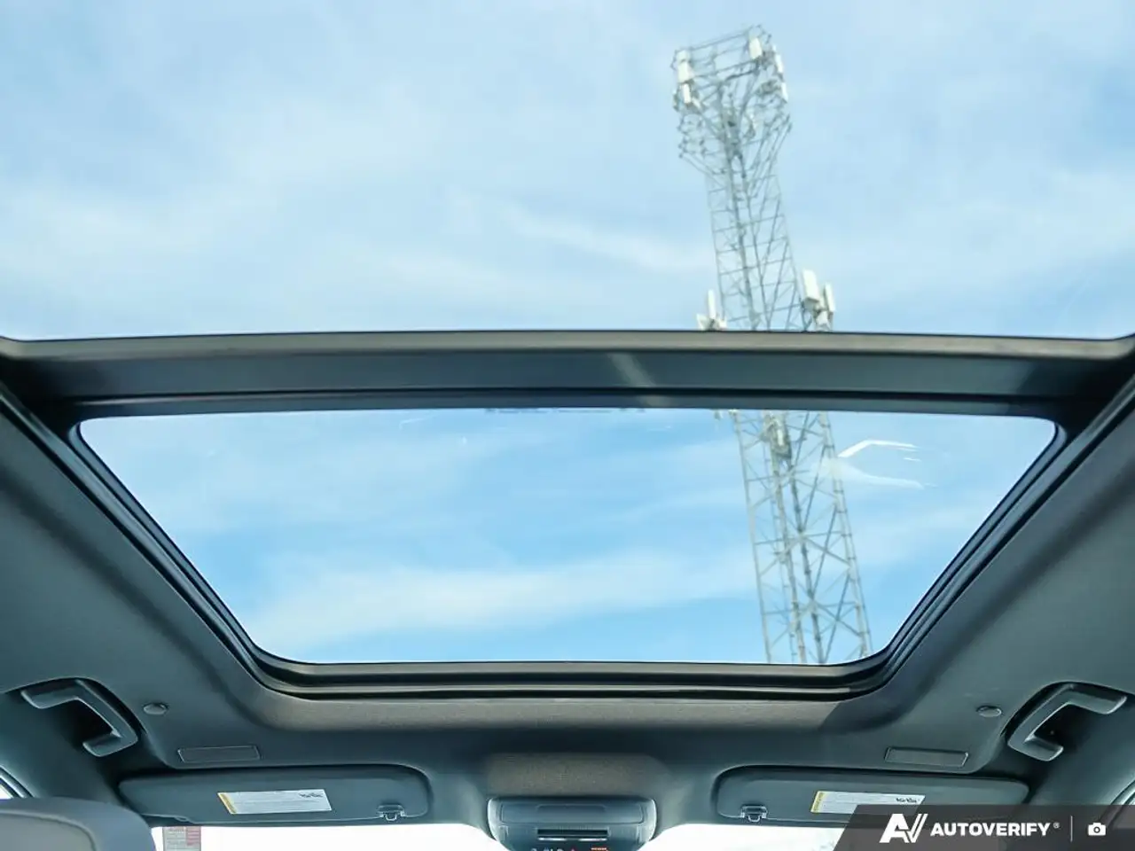 GMC Acadia снимка GMC Acadia