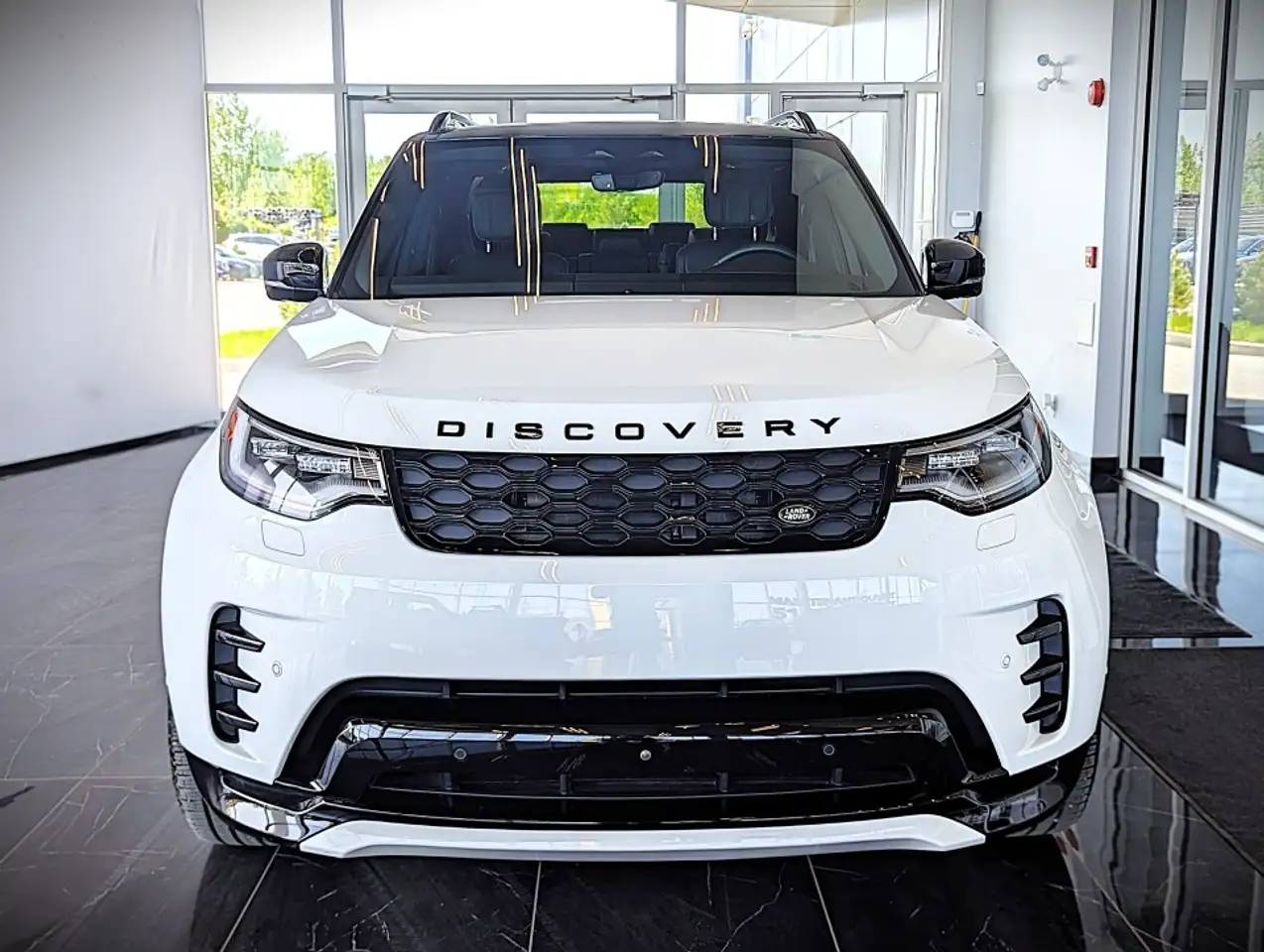Land Rover Discovery снимка Land Rover Discovery