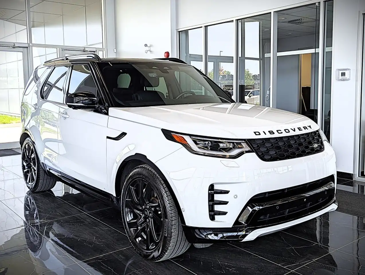Land Rover Discovery снимка Land Rover Discovery
