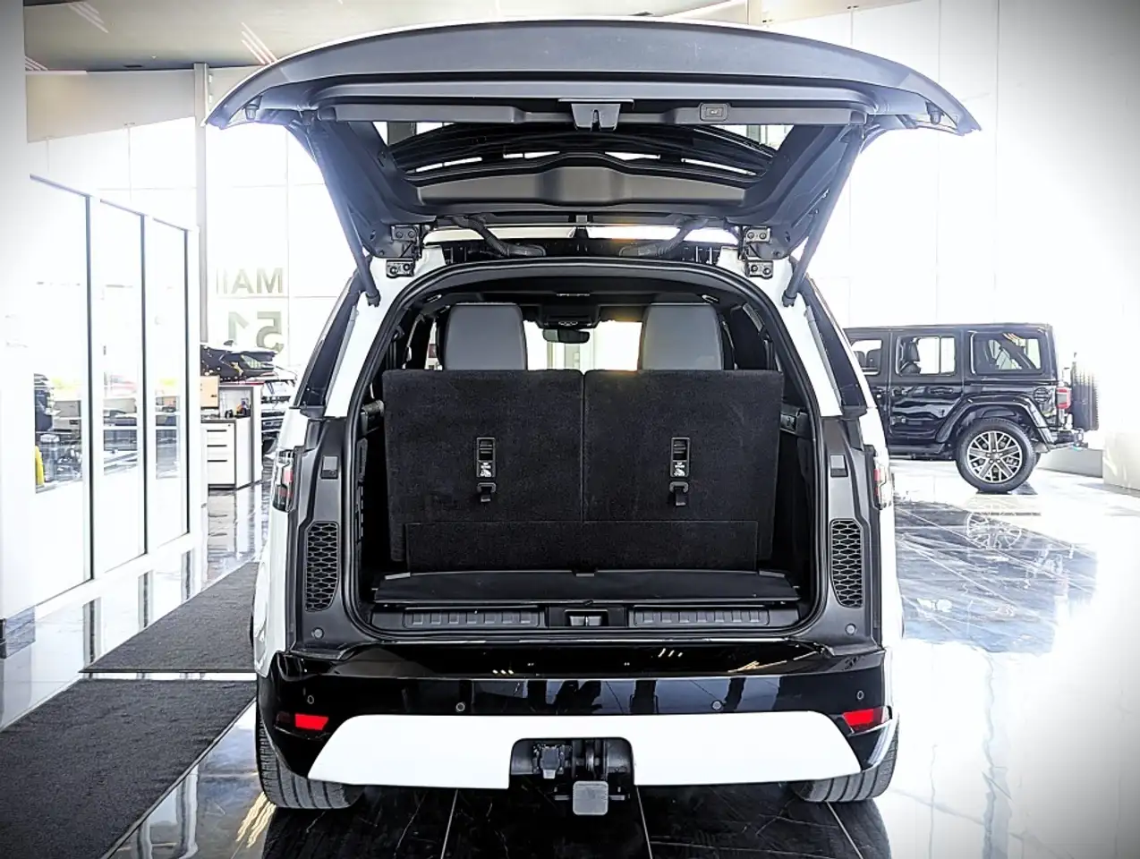 Land Rover Discovery снимка Land Rover Discovery