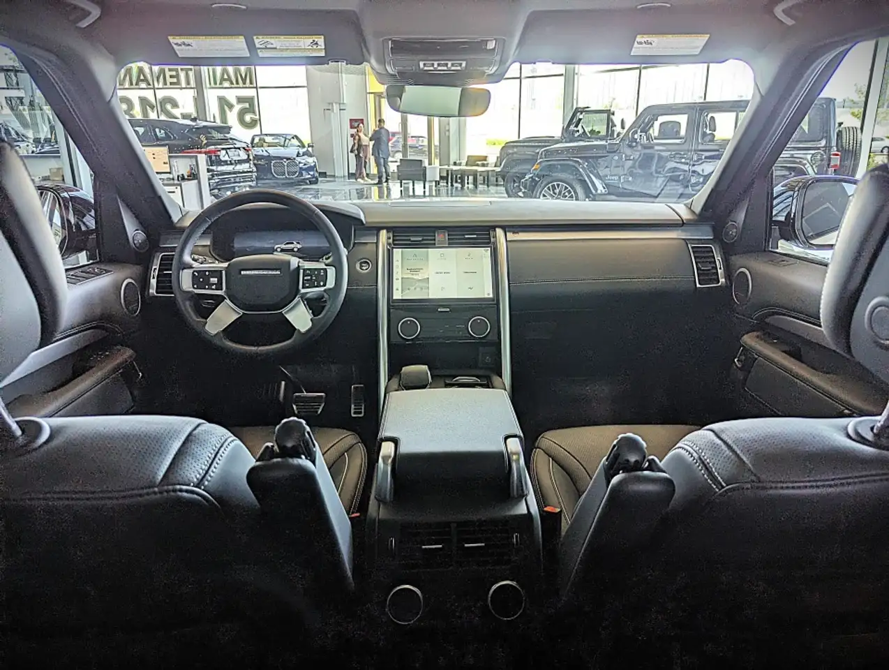 Land Rover Discovery снимка Land Rover Discovery