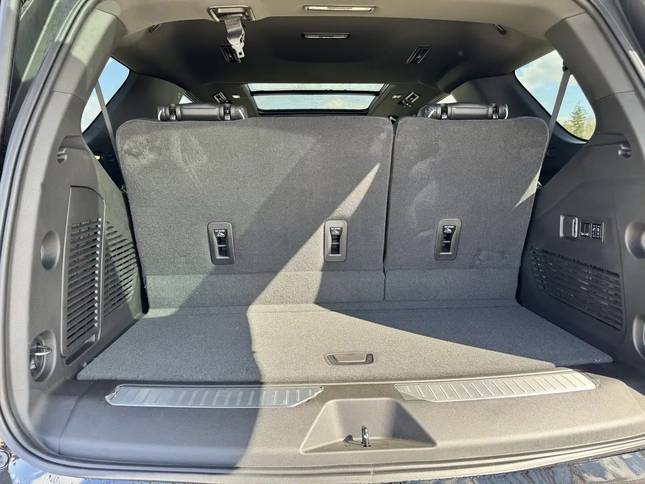 GMC Yukon снимка GMC Yukon