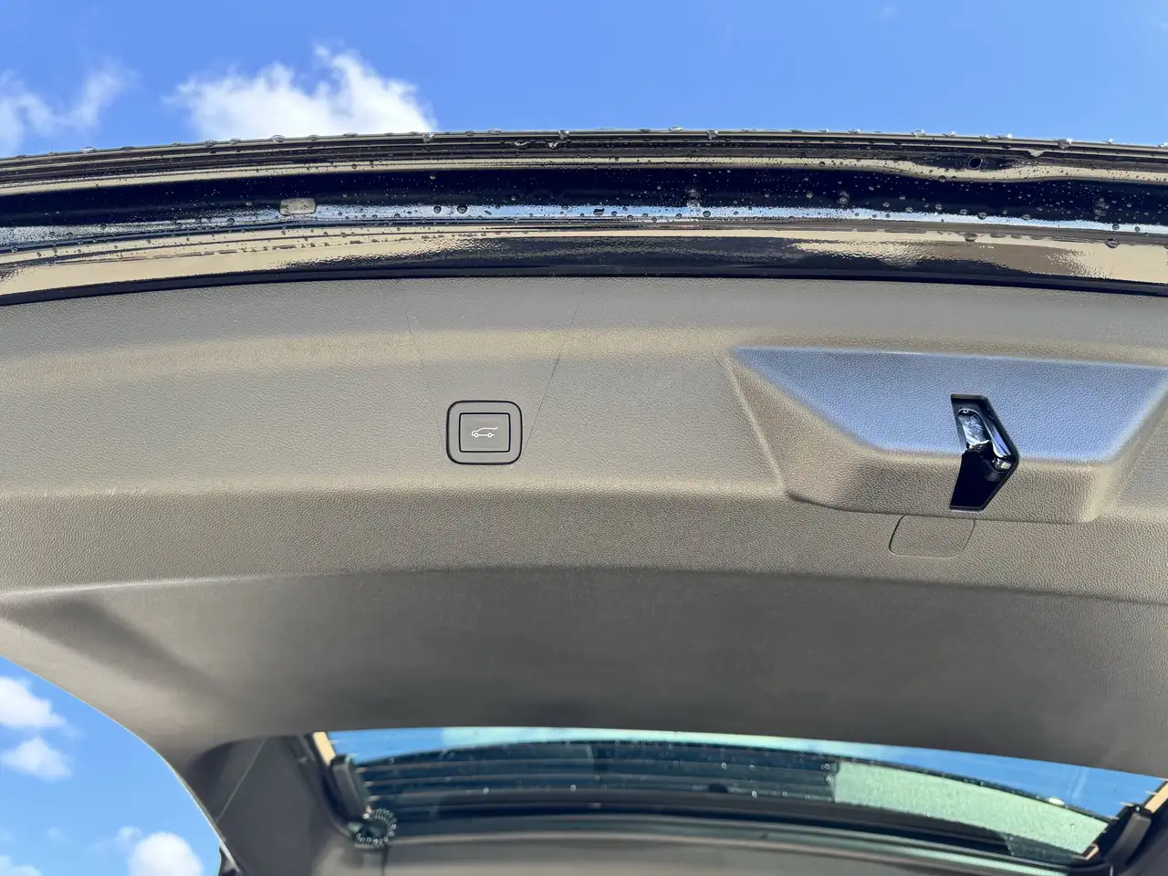 GMC Yukon снимка GMC Yukon
