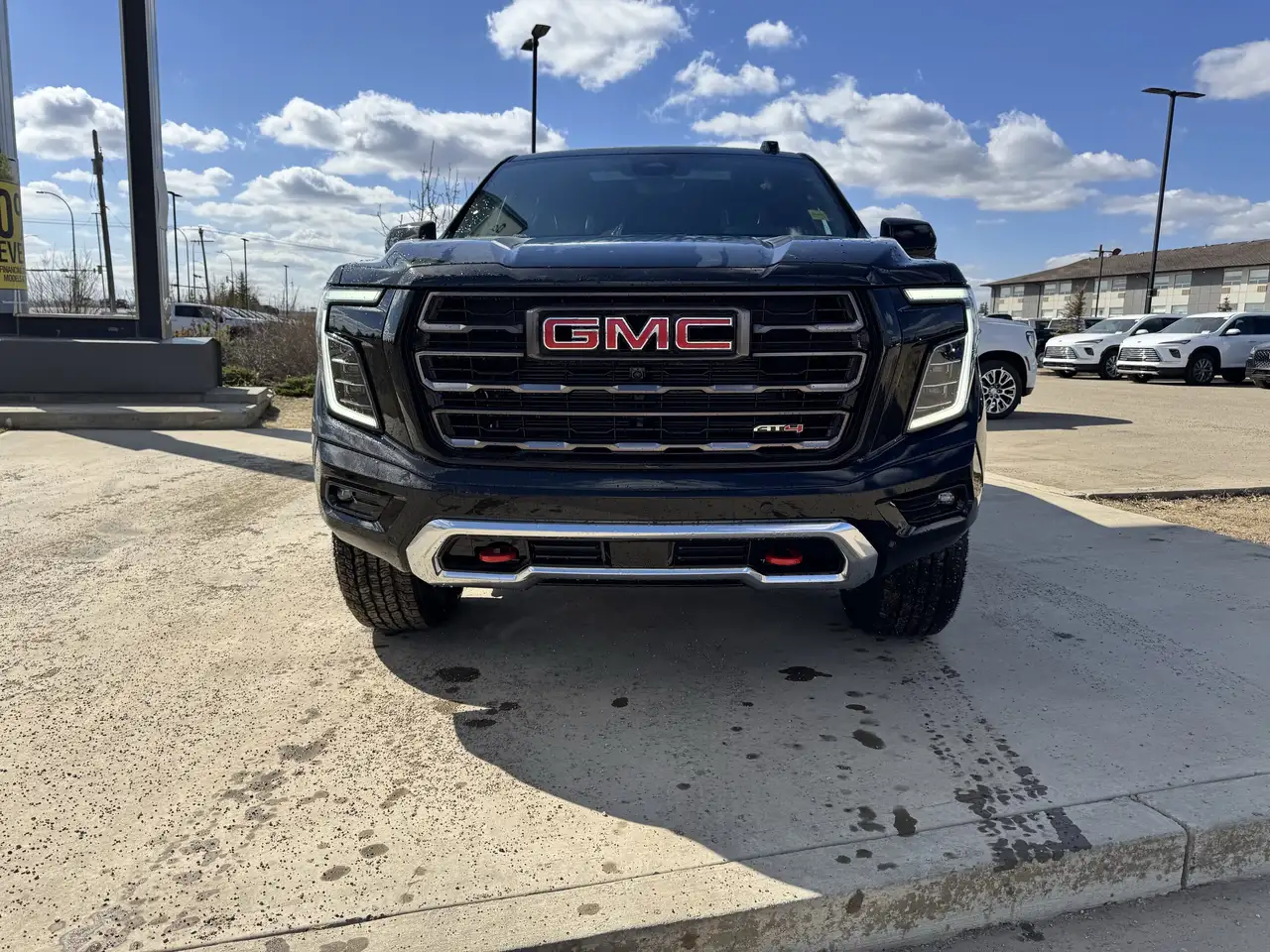 GMC Yukon снимка GMC Yukon
