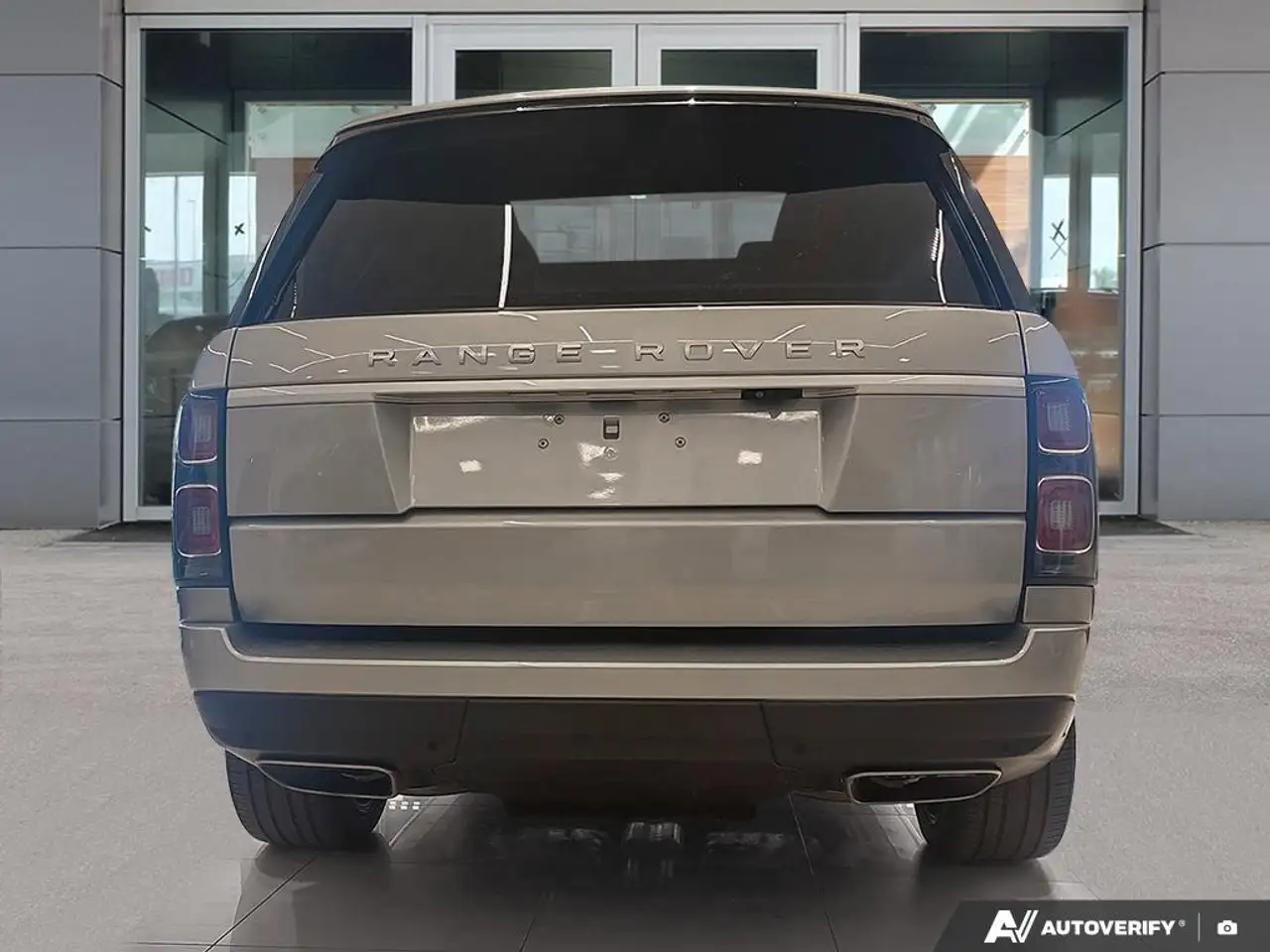 Land Rover Range Rover photo Land Rover Range Rover