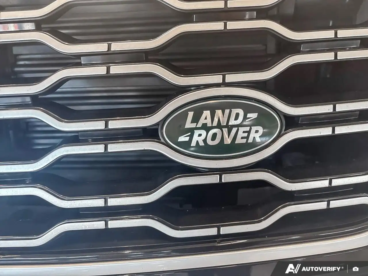 Land Rover Range Rover photo Land Rover Range Rover