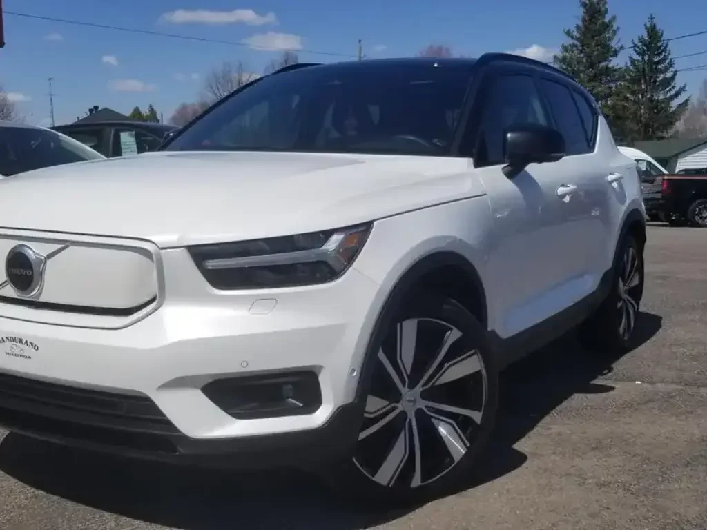 Volvo XC40 снимка Volvo XC40