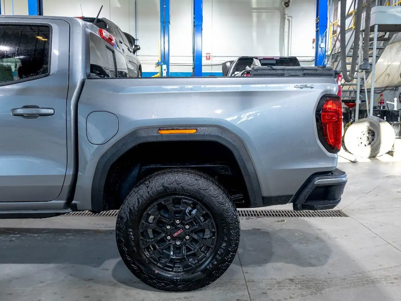 GMC Canyon снимка GMC Canyon