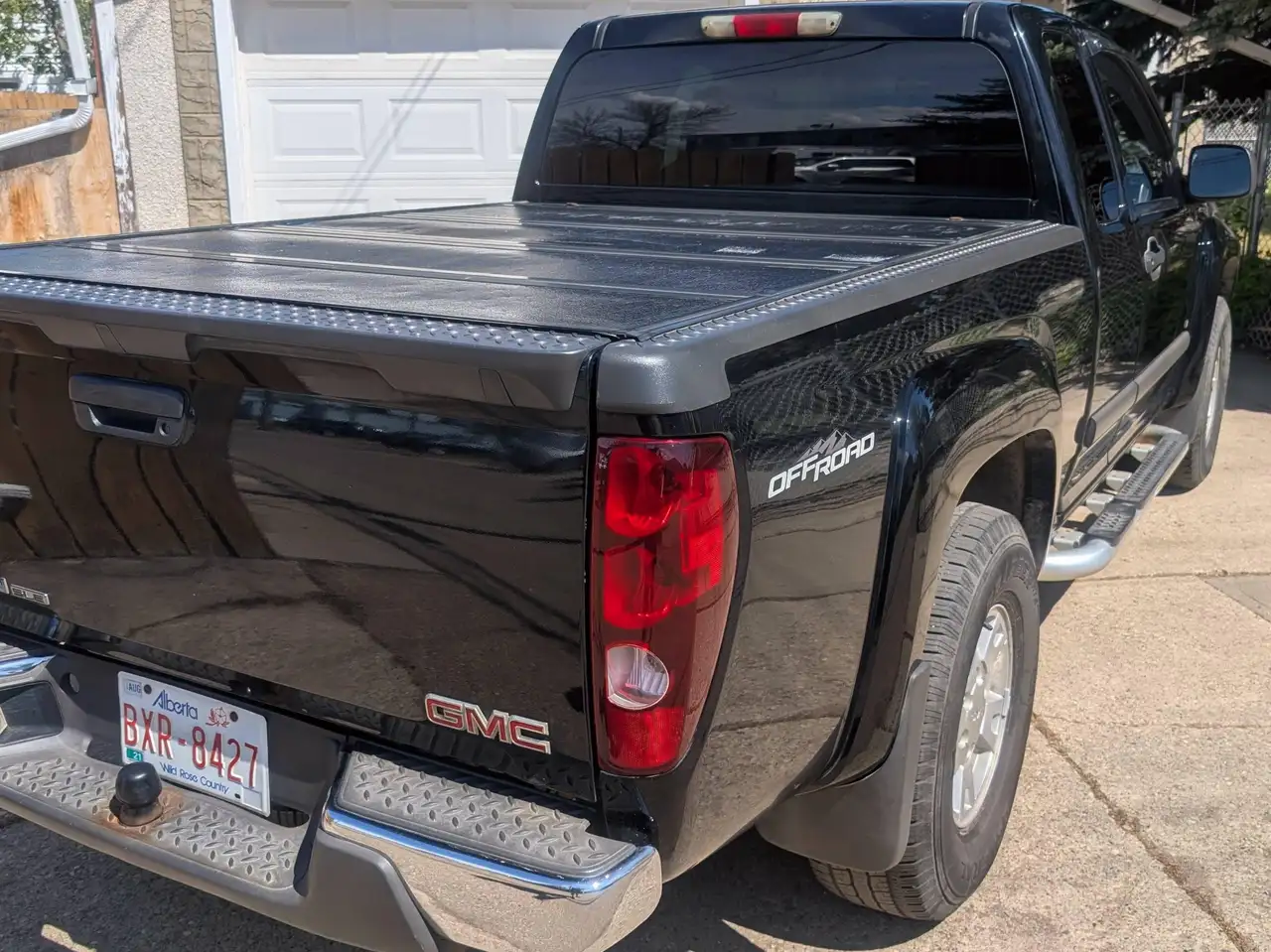 GMC Canyon photo GMC Canyon