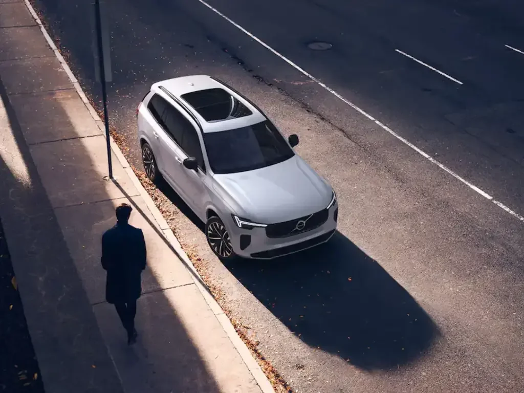 Volvo XC90 снимка Volvo XC90