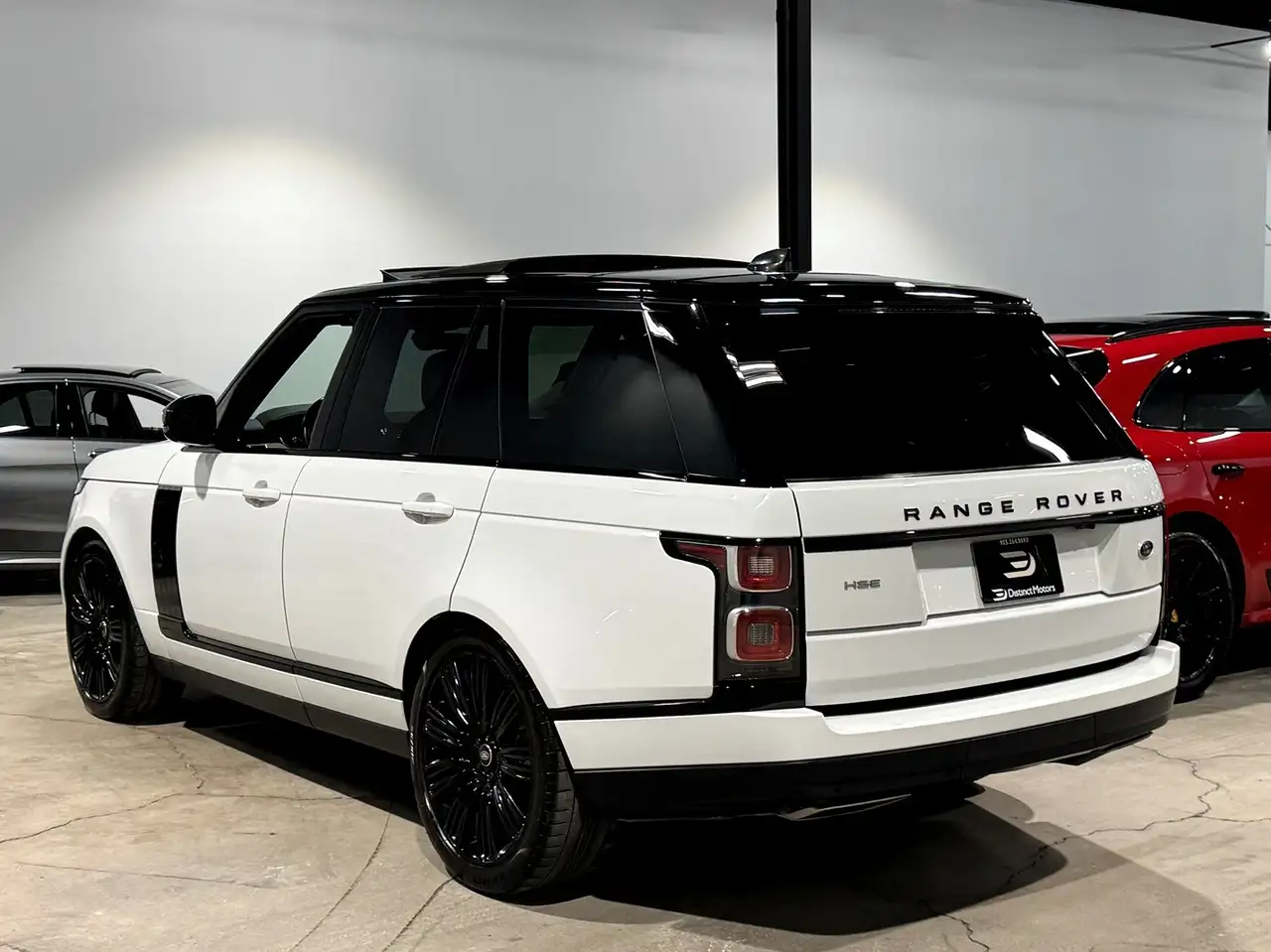 Land Rover Range Rover photo Land Rover Range Rover
