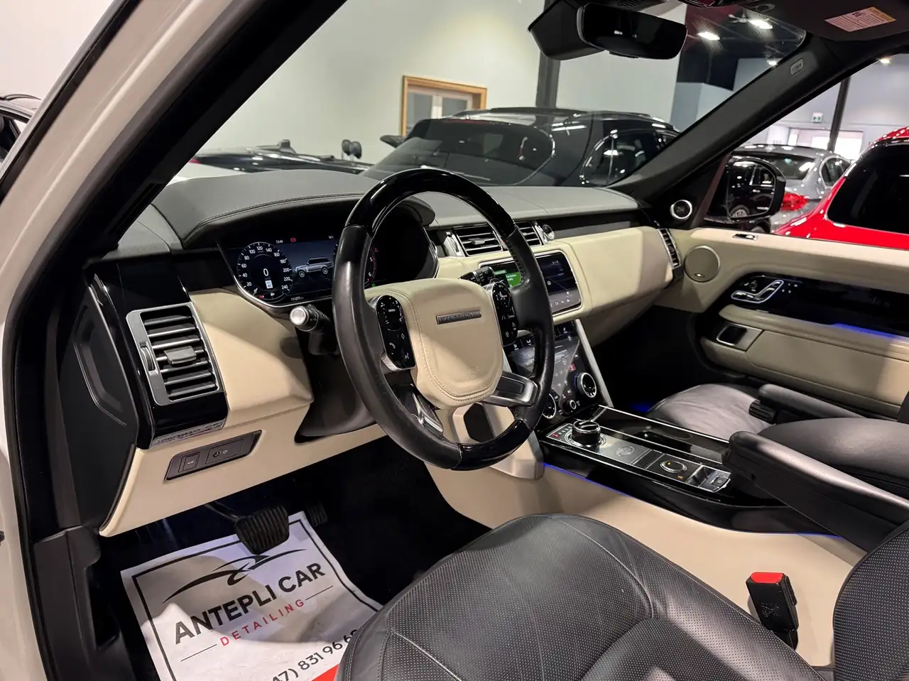 Land Rover Range Rover photo Land Rover Range Rover