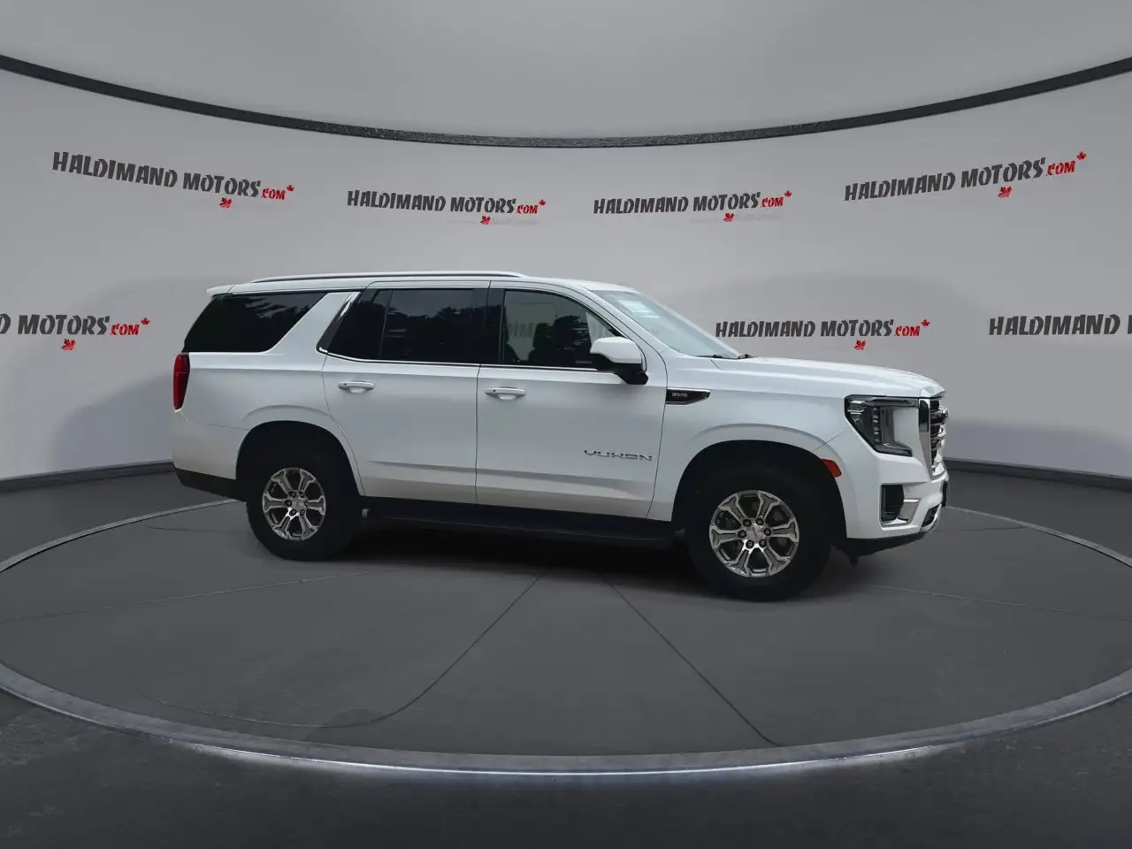 GMC Yukon снимка GMC Yukon