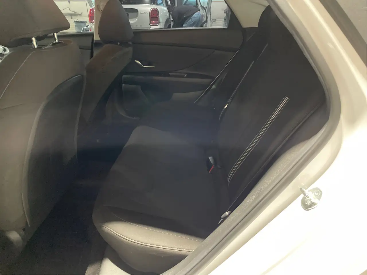 Hyundai ELANTRA снимка Hyundai ELANTRA