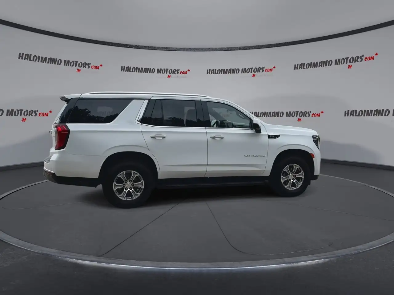 GMC Yukon снимка GMC Yukon