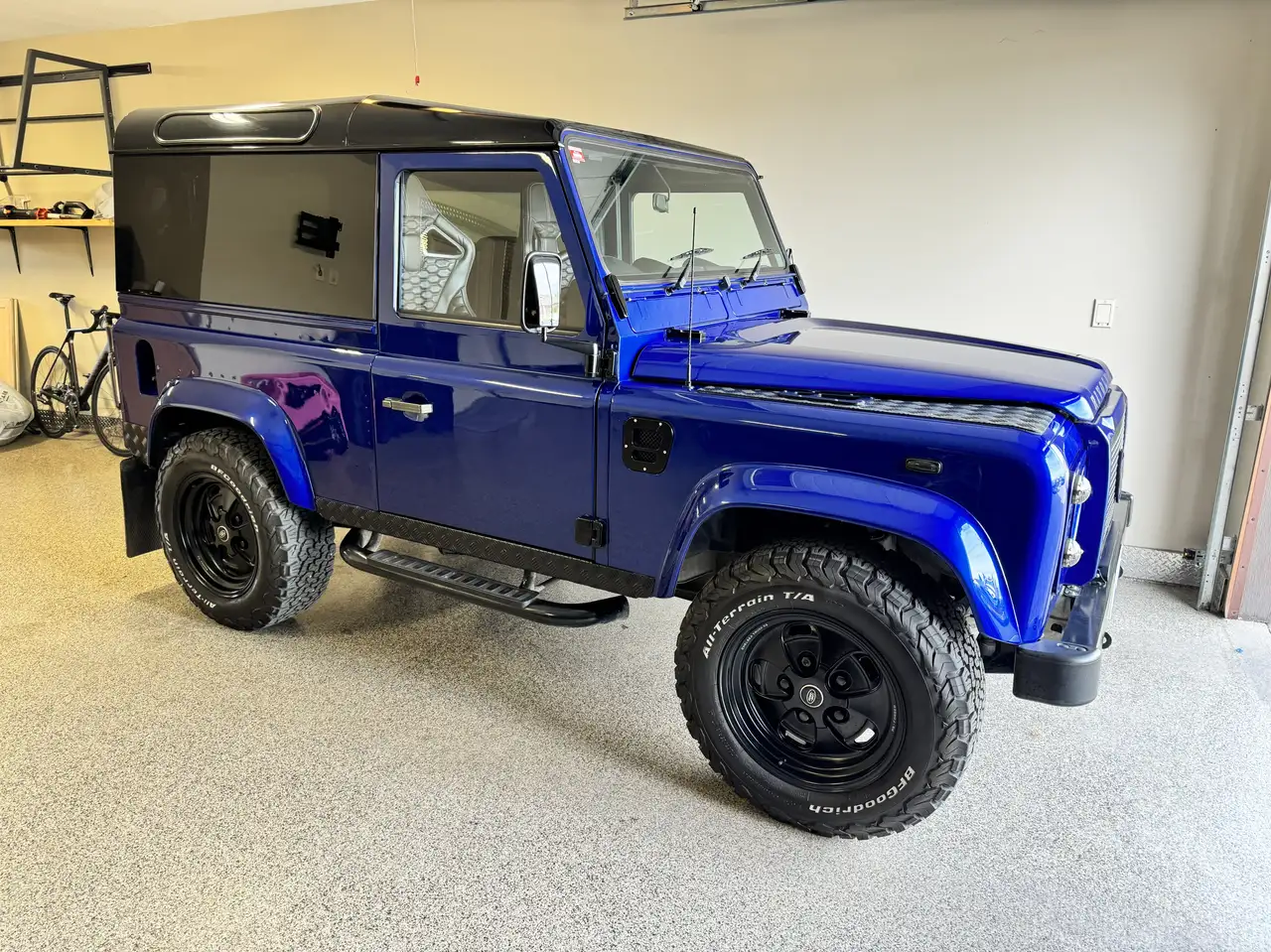 Land Rover Defender снимка Land Rover Defender