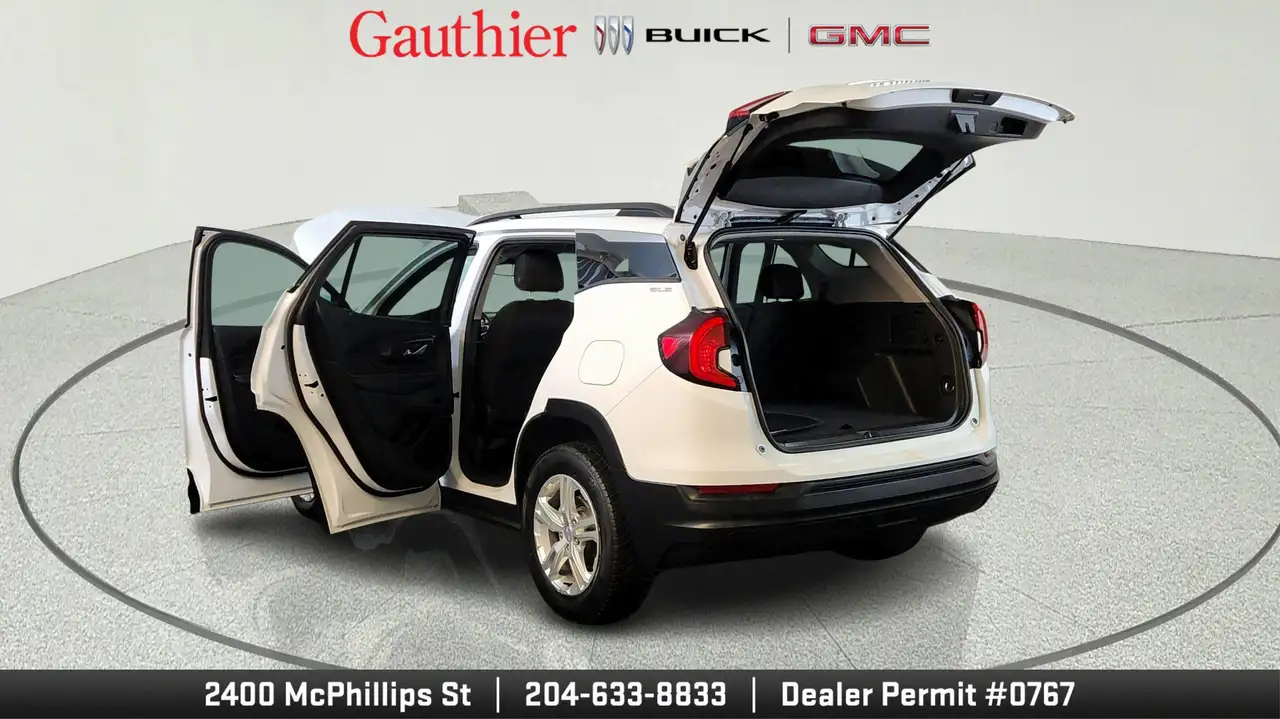 GMC Terrain photo GMC Terrain