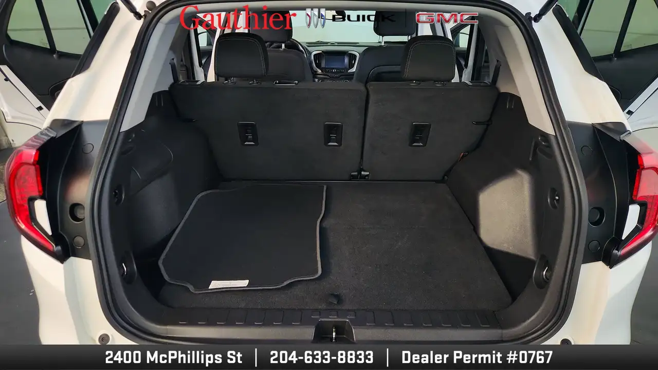 GMC Terrain photo GMC Terrain