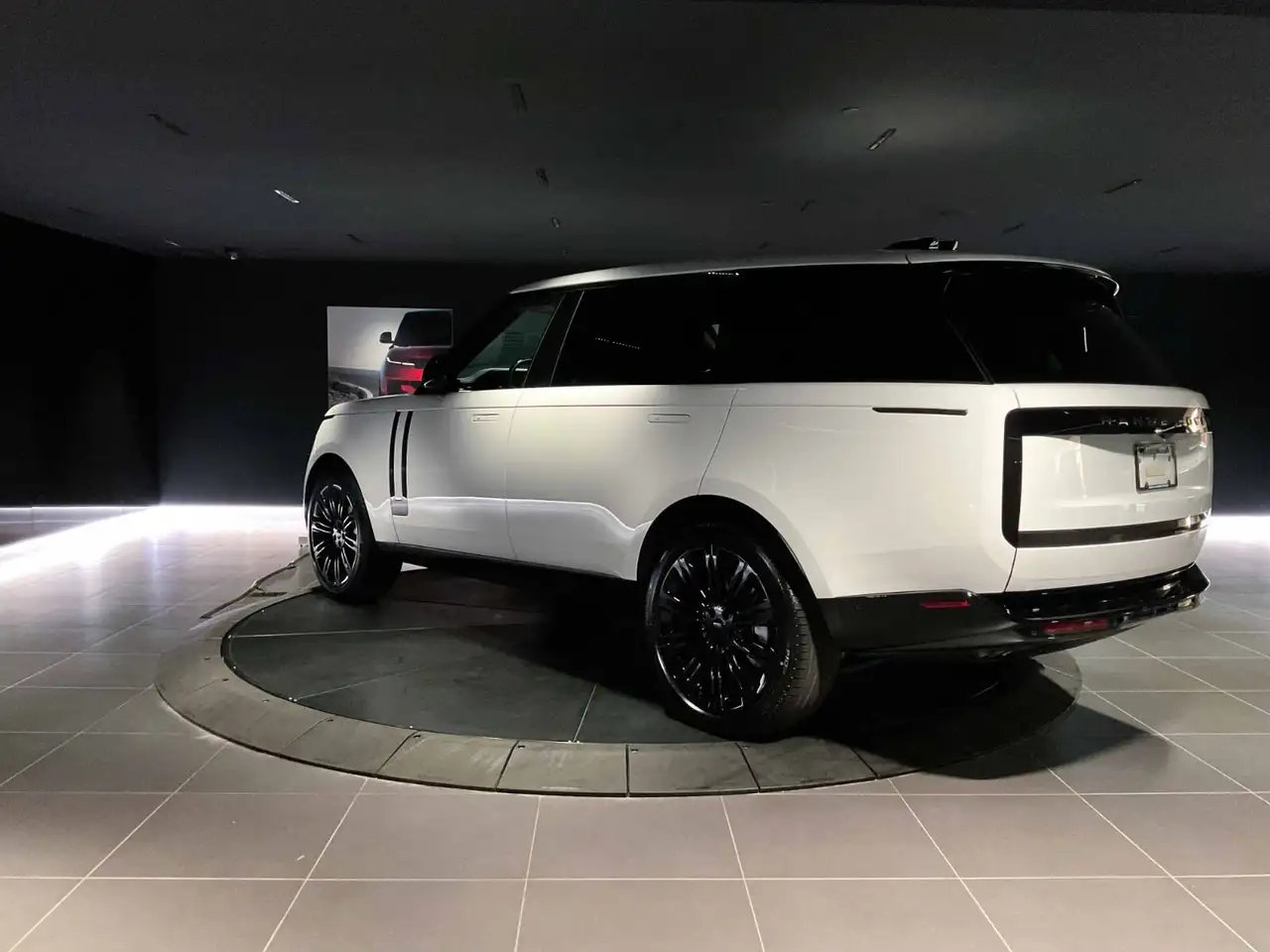 Land Rover Range Rover снимка Land Rover Range Rover