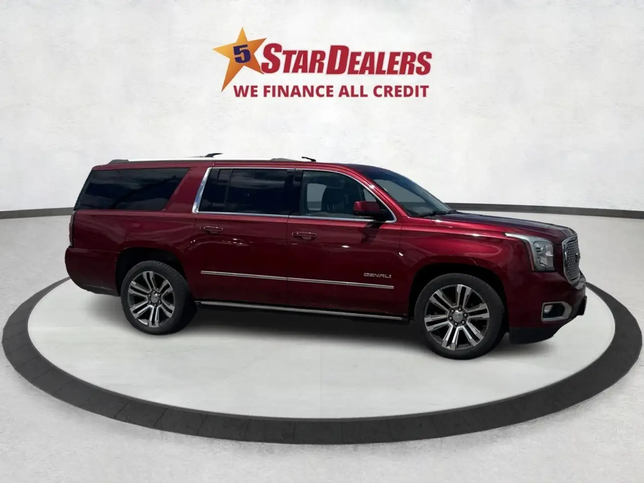 GMC Yukon снимка GMC Yukon