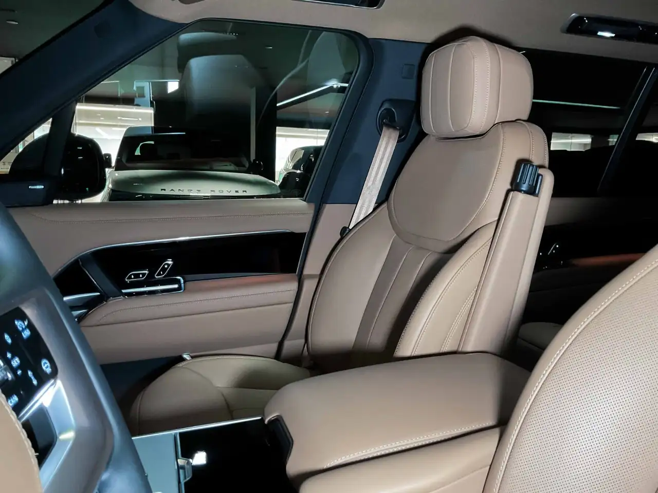 Land Rover Range Rover снимка Land Rover Range Rover