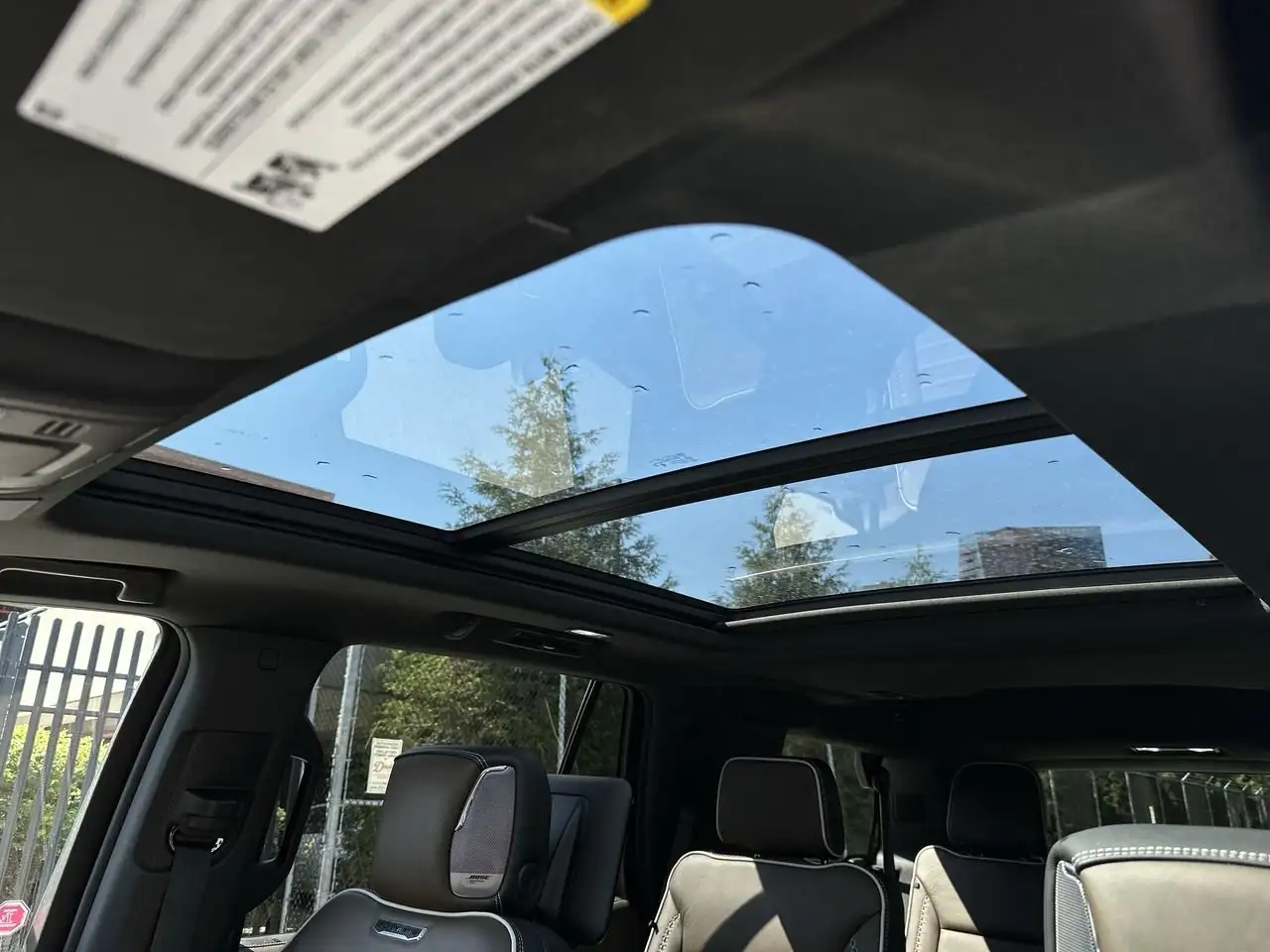 GMC Yukon снимка GMC Yukon