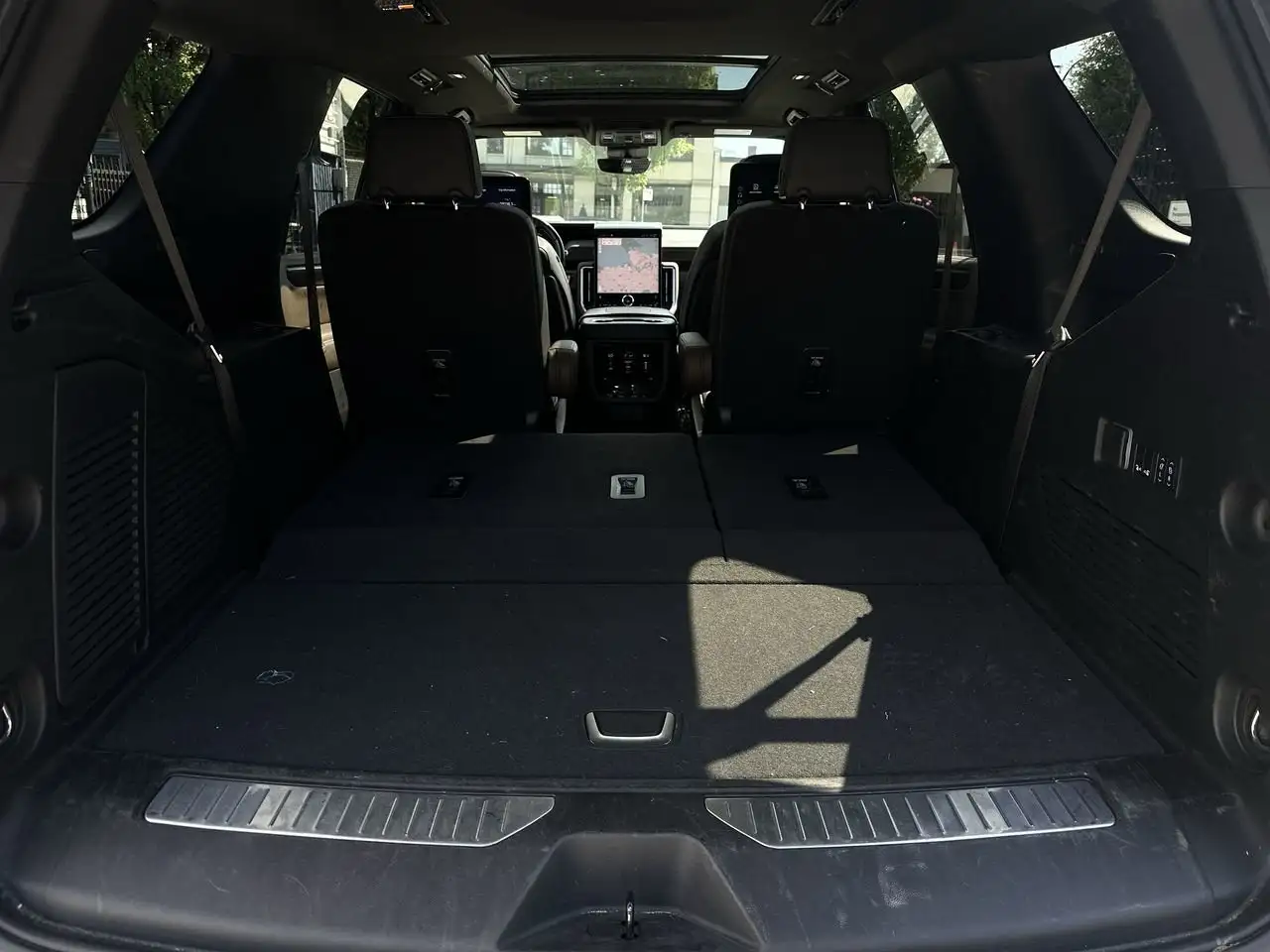 GMC Yukon снимка GMC Yukon