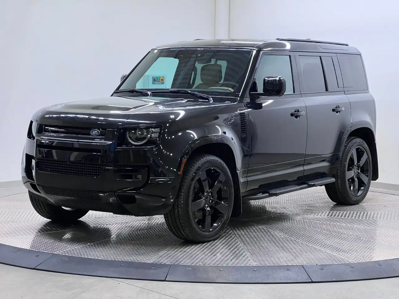 Land Rover Defender снимка Land Rover Defender