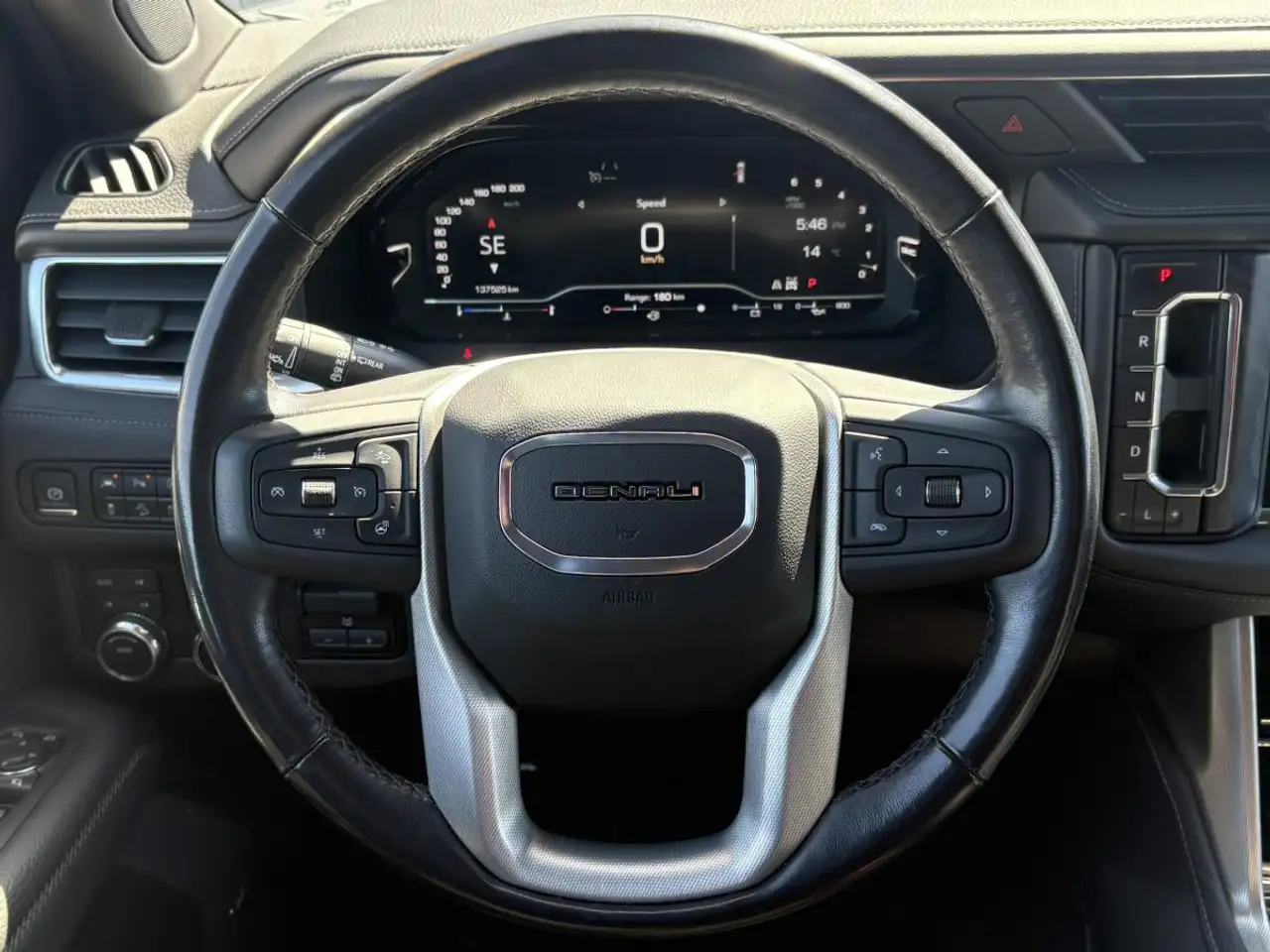 GMC Yukon fotografie GMC Yukon