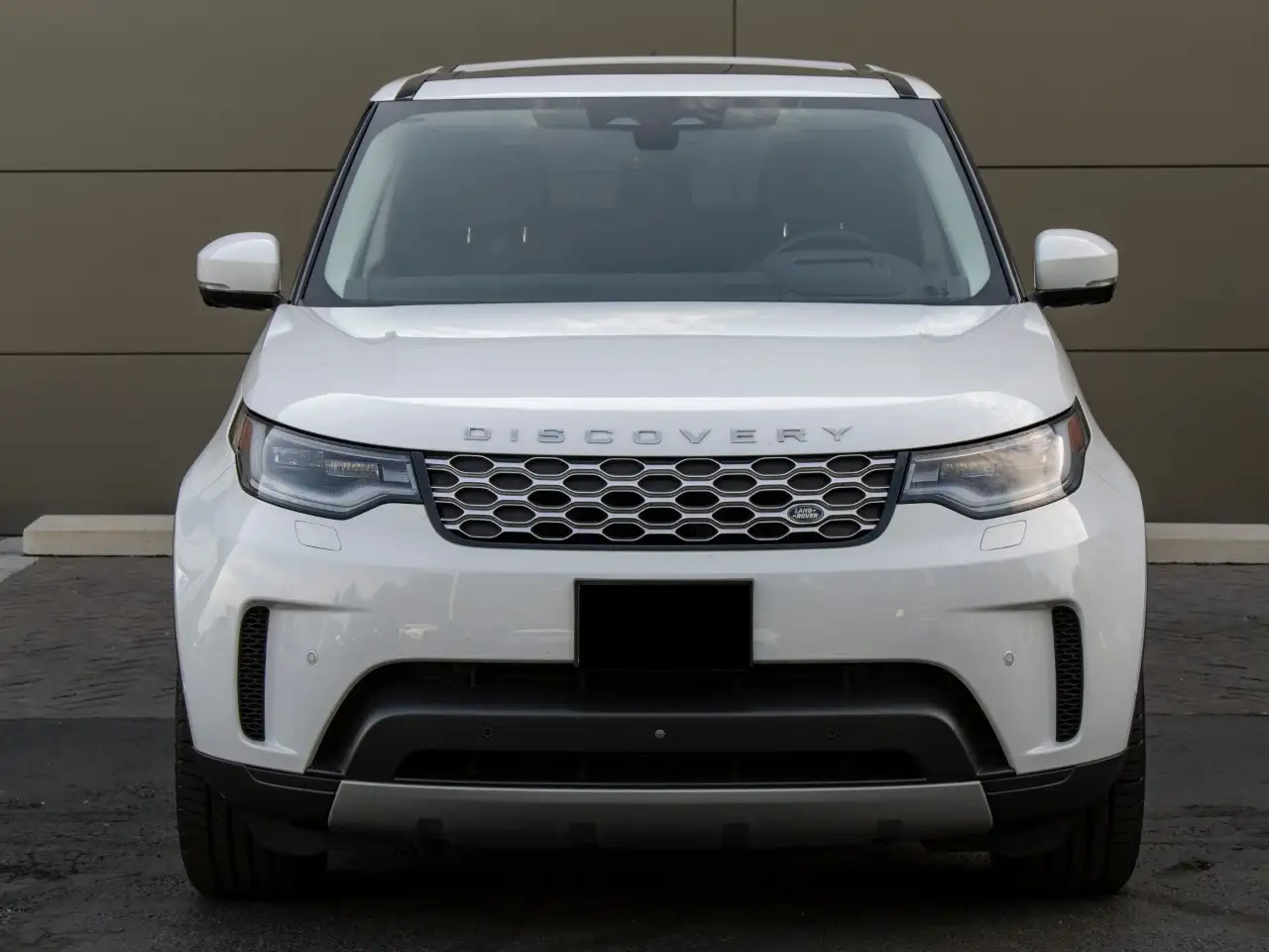 Land Rover Discovery photo Land Rover Discovery