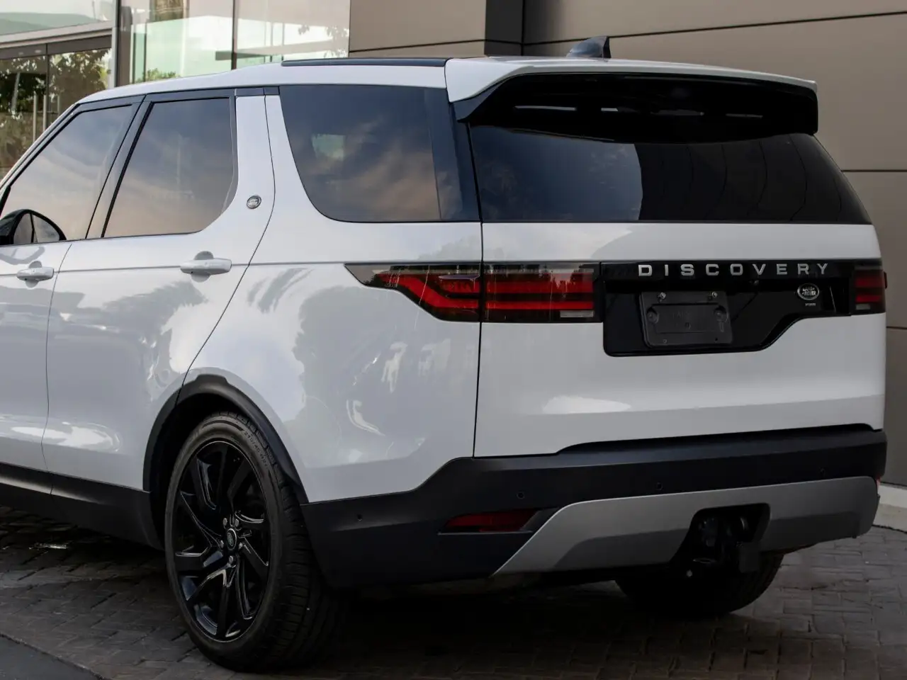 Land Rover Discovery photo Land Rover Discovery