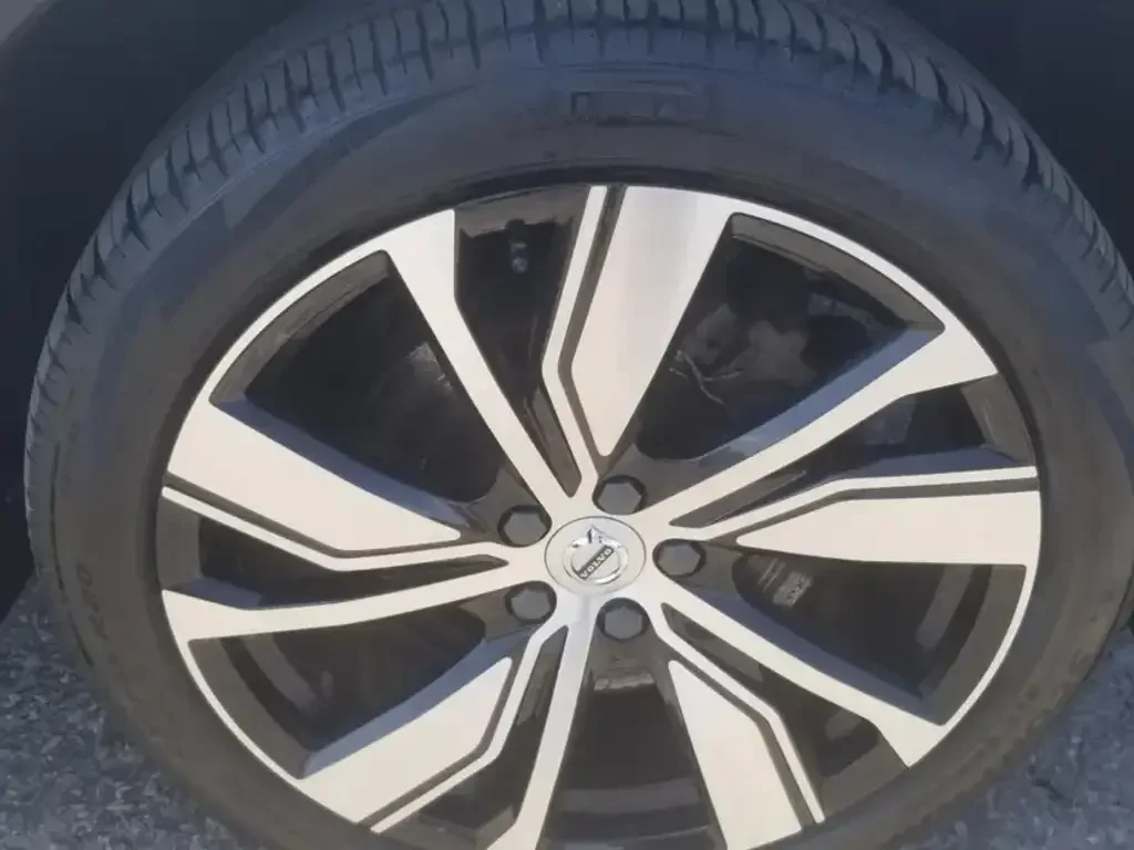 Volvo XC40 снимка Volvo XC40