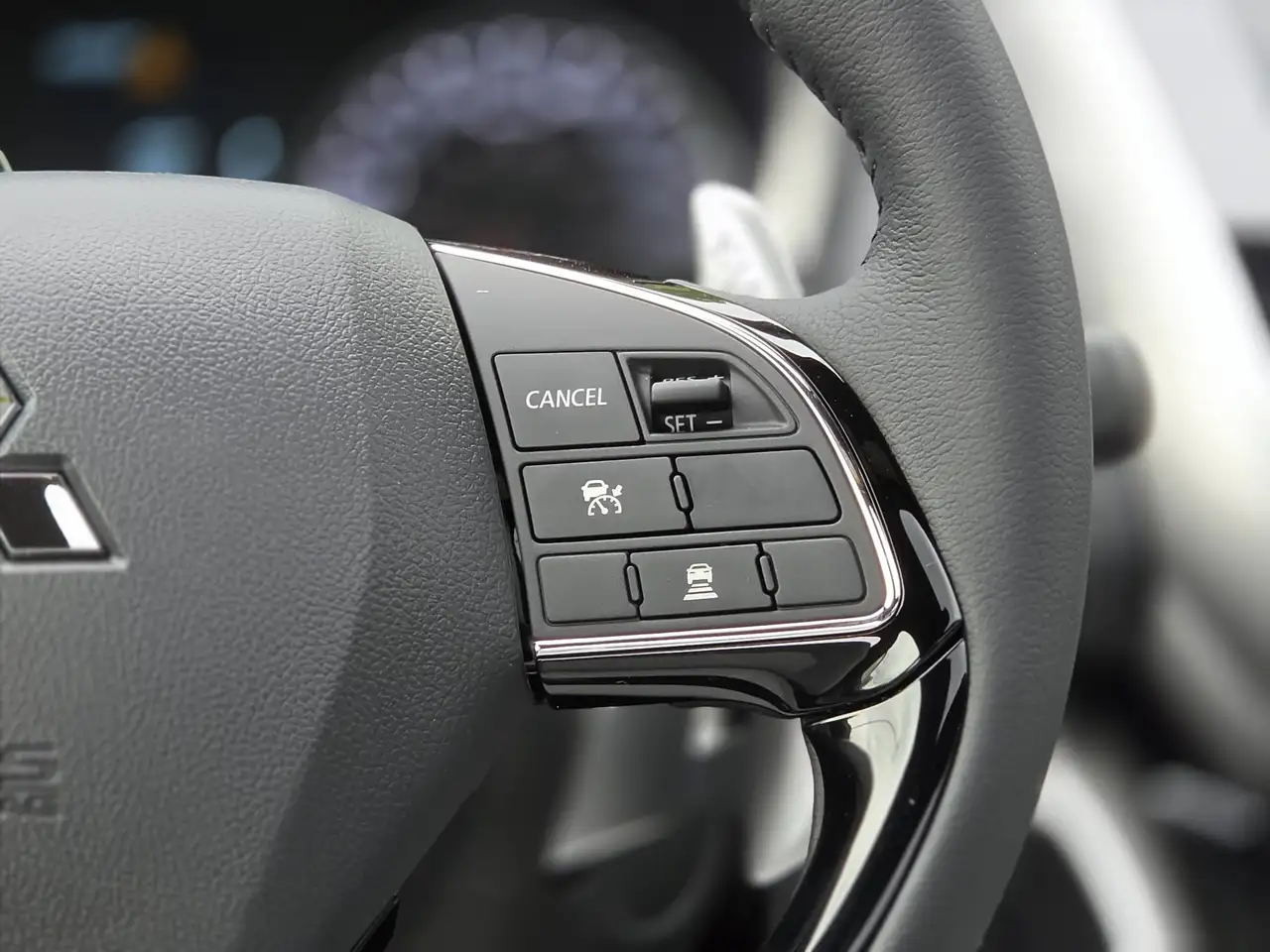 Mitsubishi Eclipse Cross photo Mitsubishi Eclipse Cross