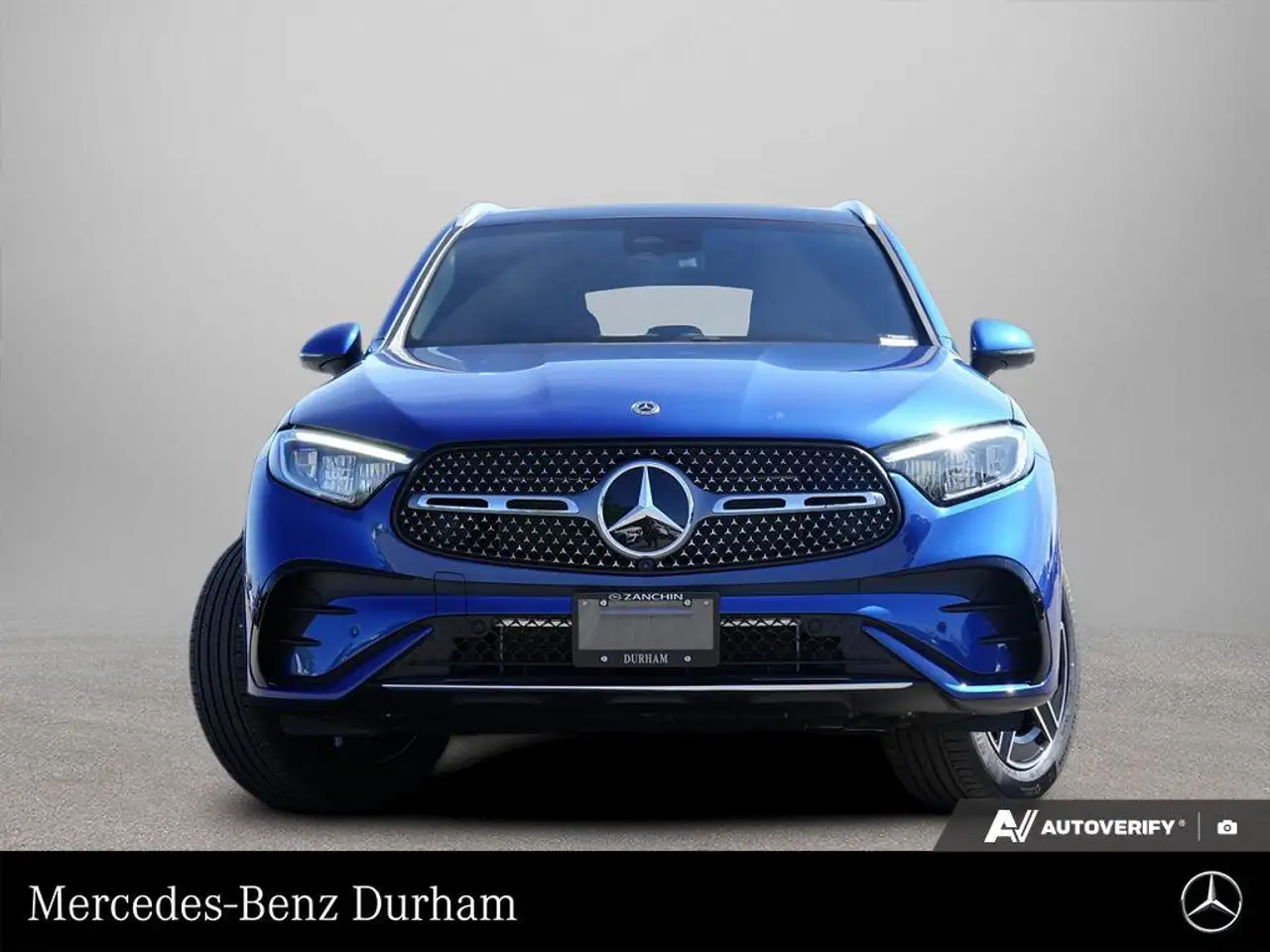 Mercedes-Benz GLC снимка Mercedes-Benz GLC