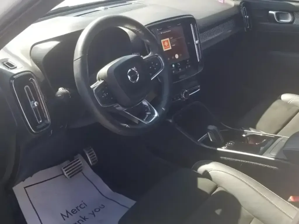 Volvo XC40 снимка Volvo XC40