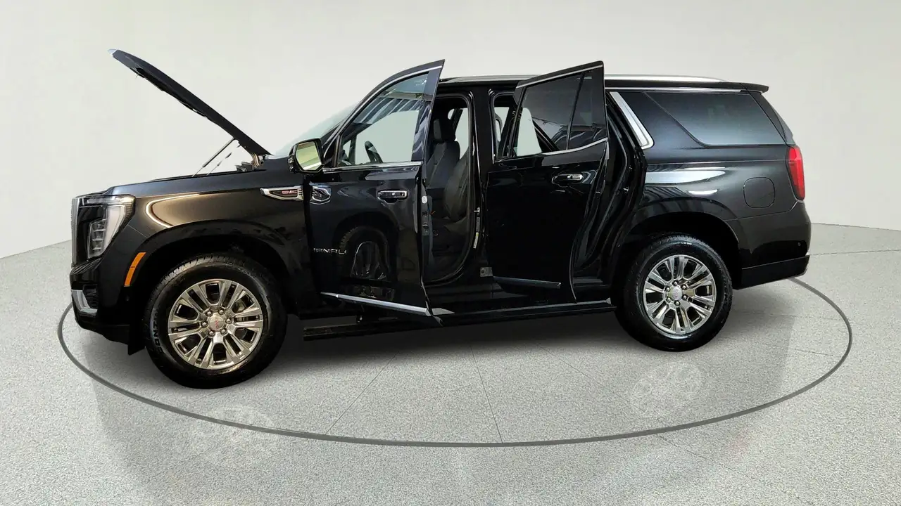 GMC Yukon photo GMC Yukon