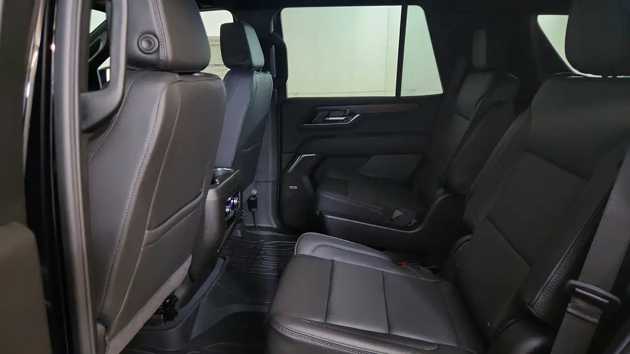 GMC Yukon photo GMC Yukon