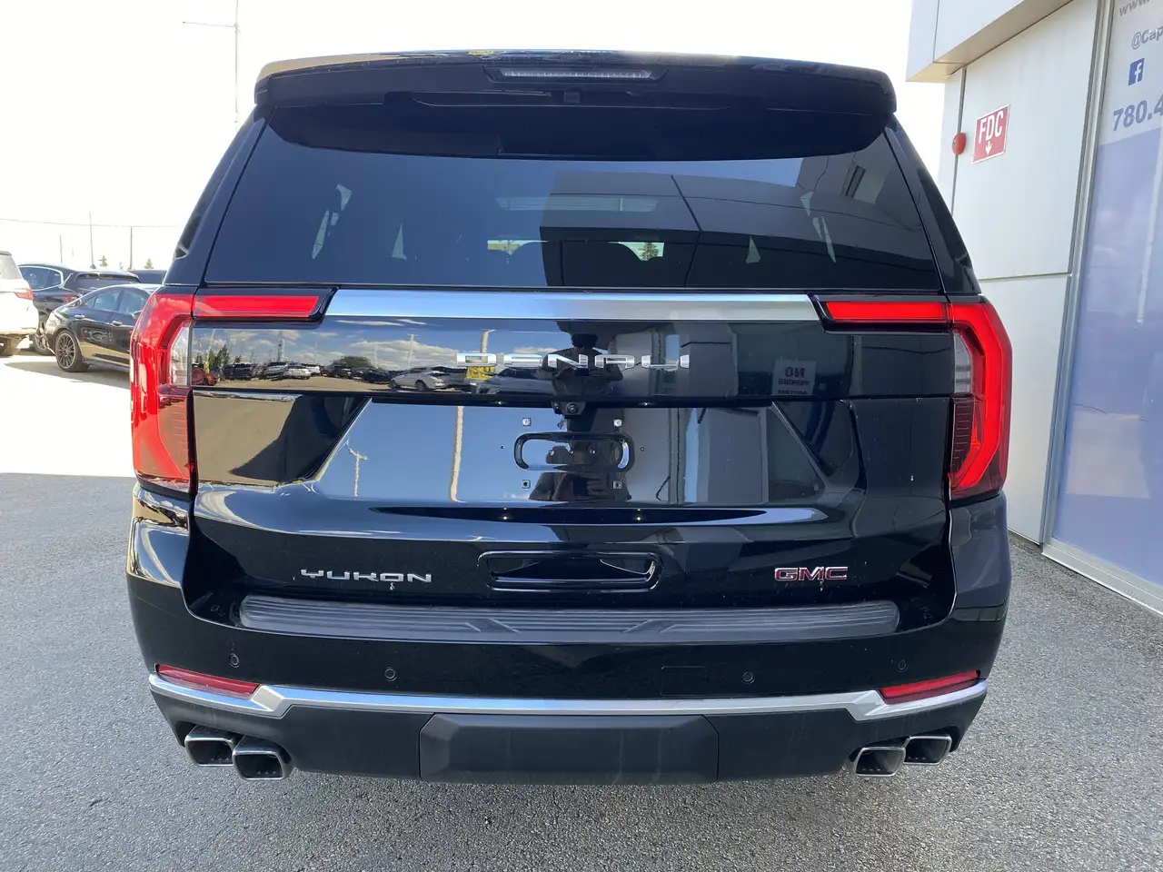 GMC Yukon photo GMC Yukon