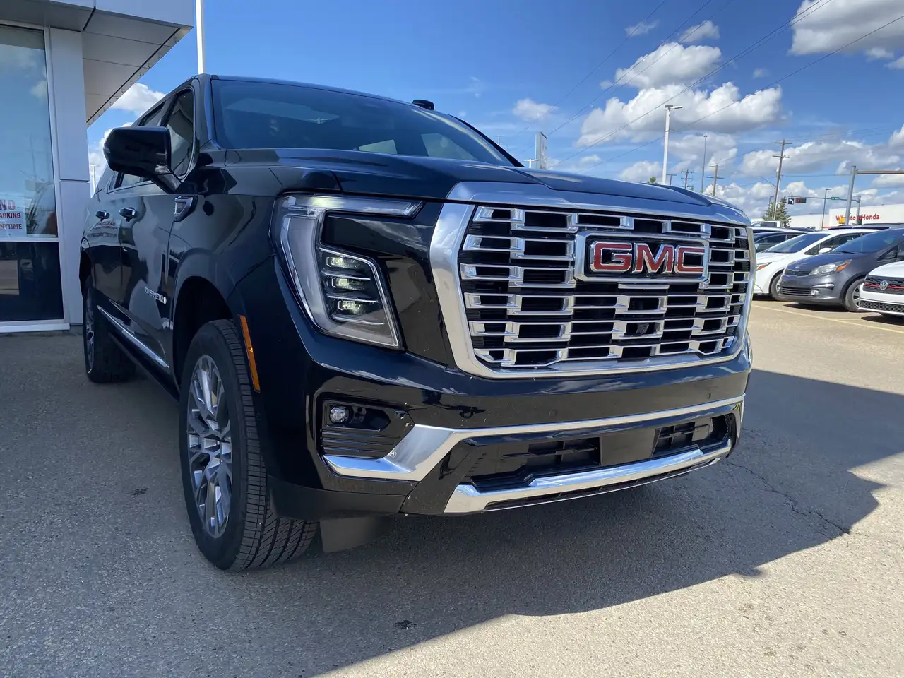GMC Yukon photo GMC Yukon