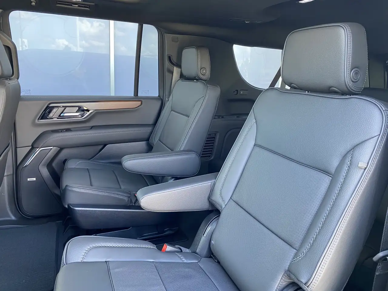 GMC Yukon photo GMC Yukon