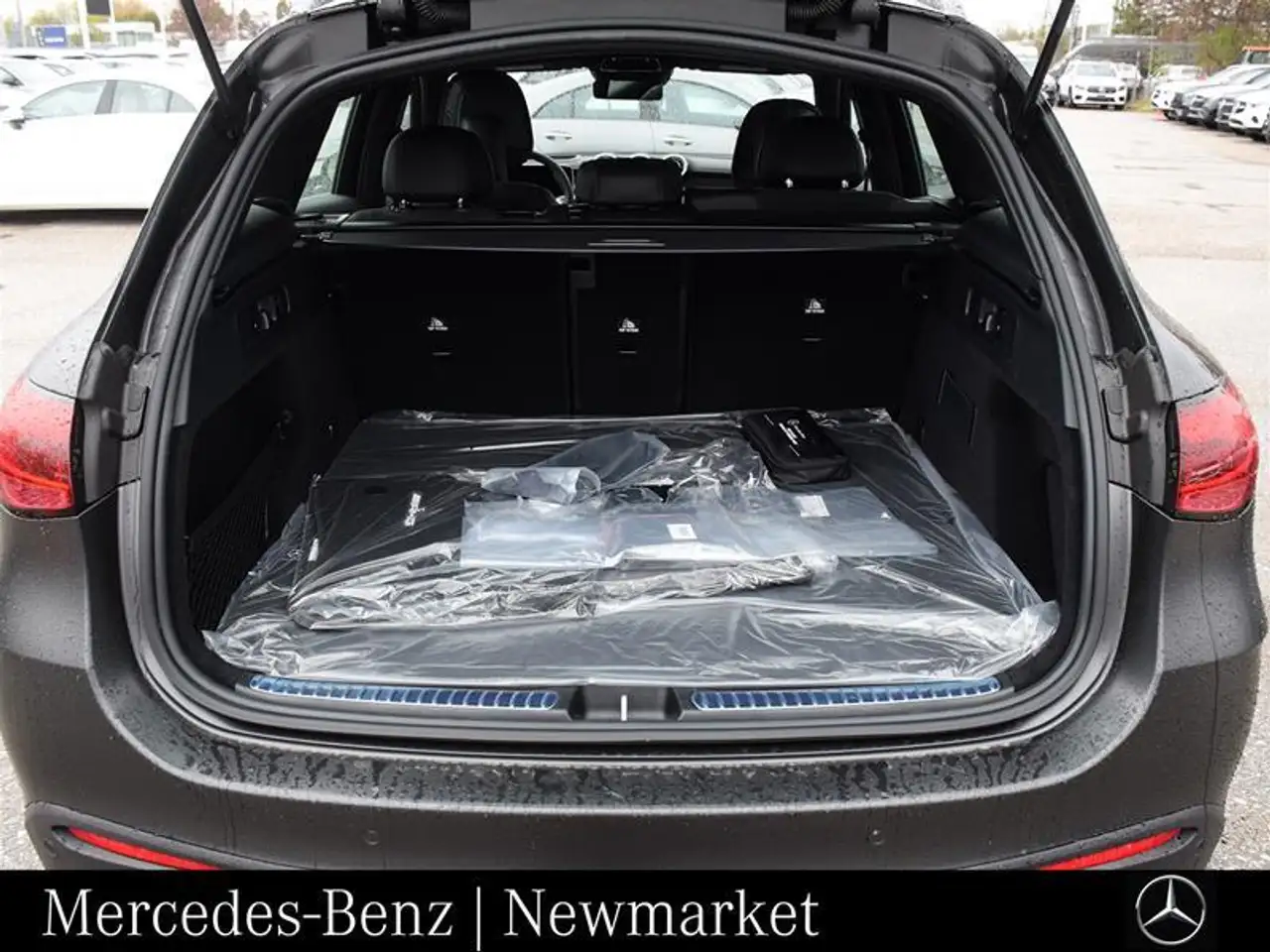 Mercedes-Benz GLC снимка Mercedes-Benz GLC