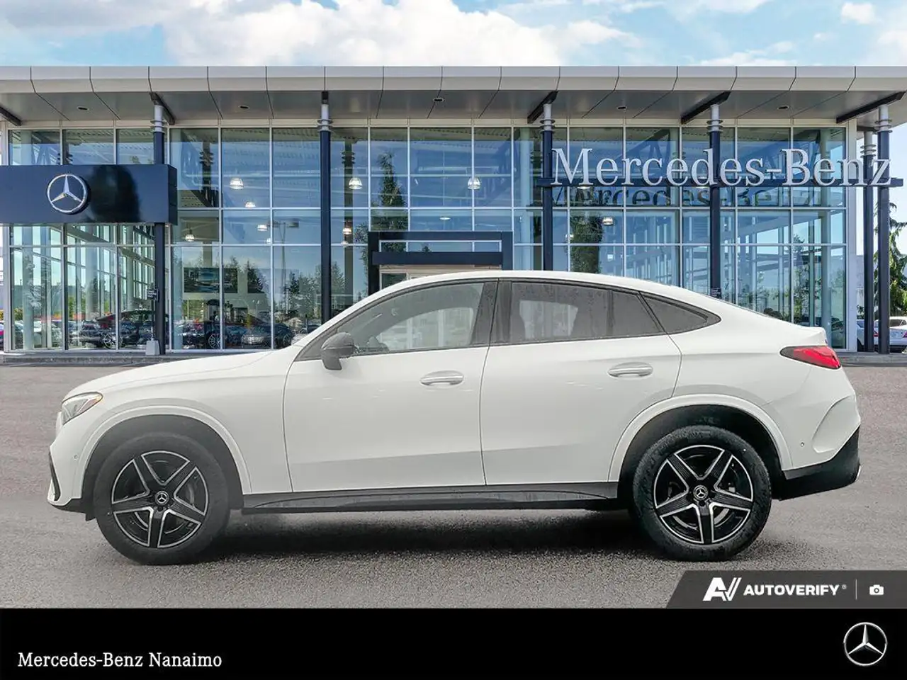 Mercedes-Benz GLC снимка Mercedes-Benz GLC
