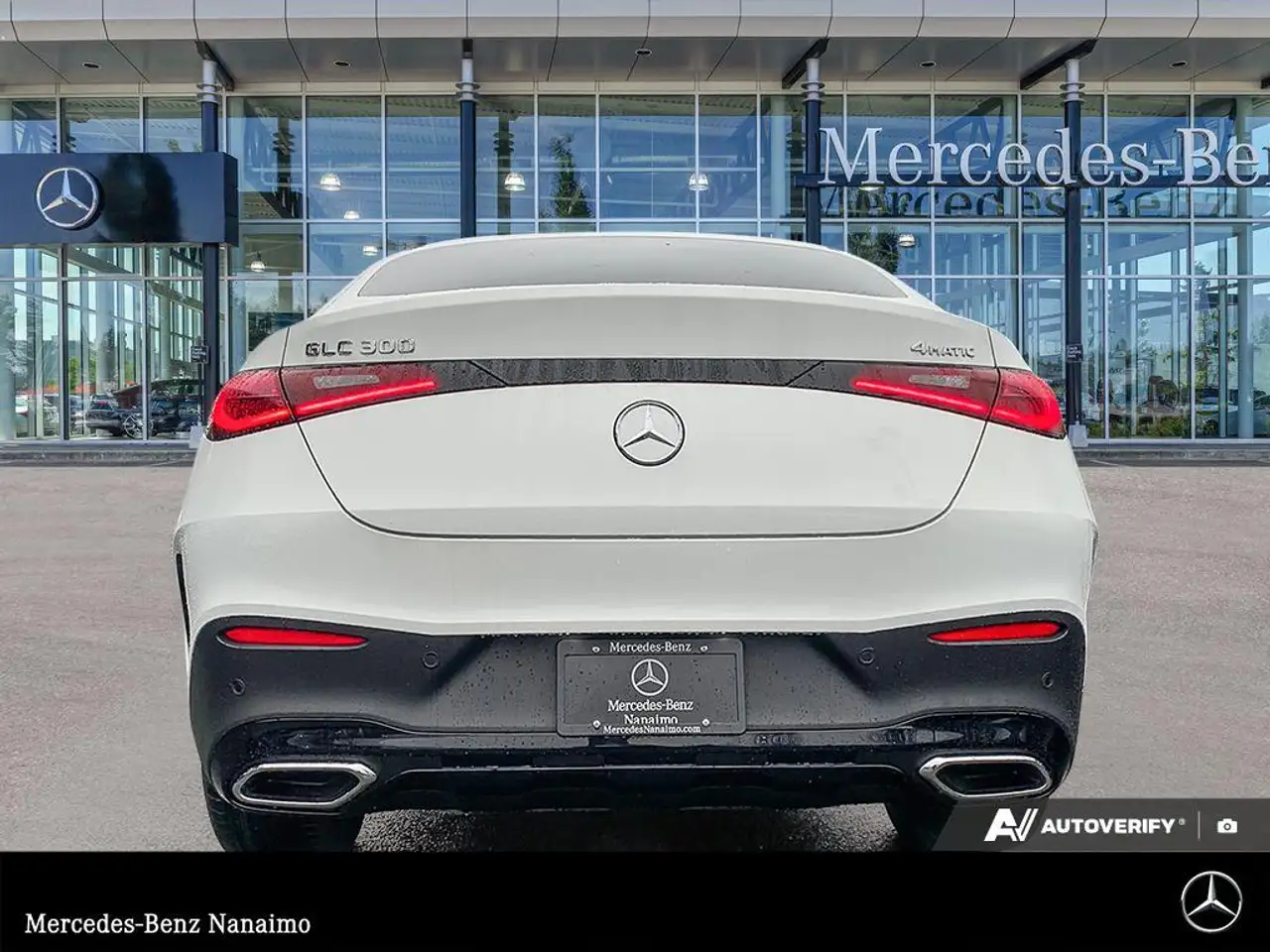Mercedes-Benz GLC снимка Mercedes-Benz GLC