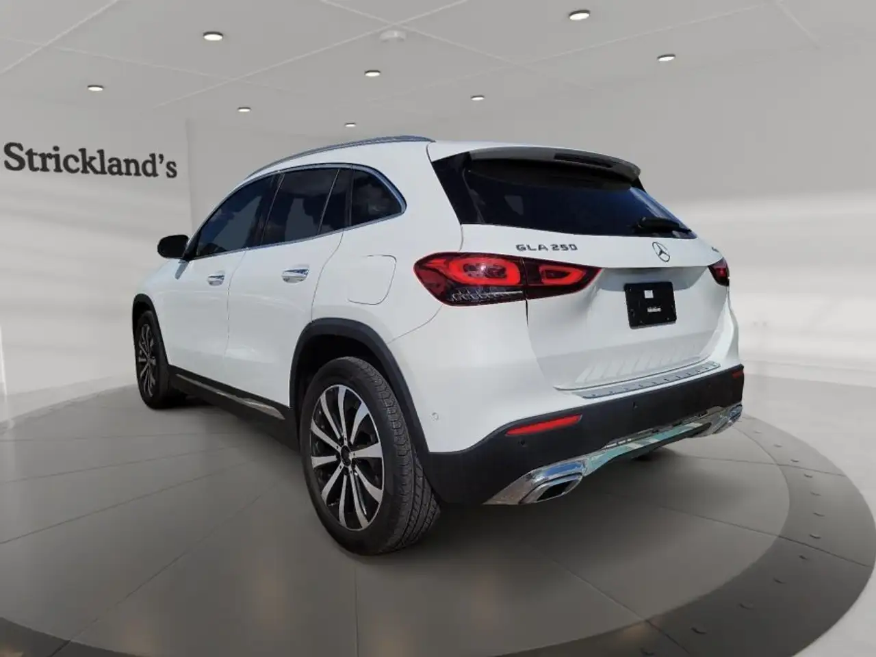 Mercedes-Benz GLA fotografie Mercedes-Benz GLA