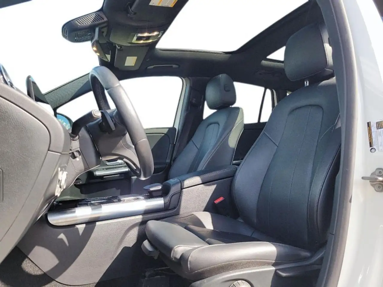 Mercedes-Benz GLA fotografie Mercedes-Benz GLA