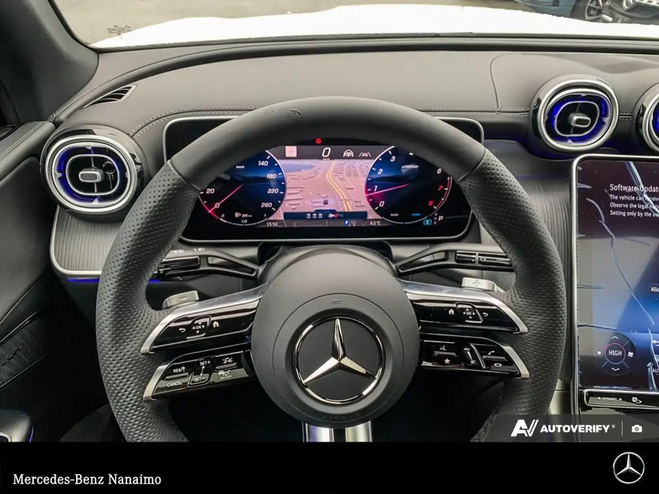 Mercedes-Benz GLC снимка Mercedes-Benz GLC