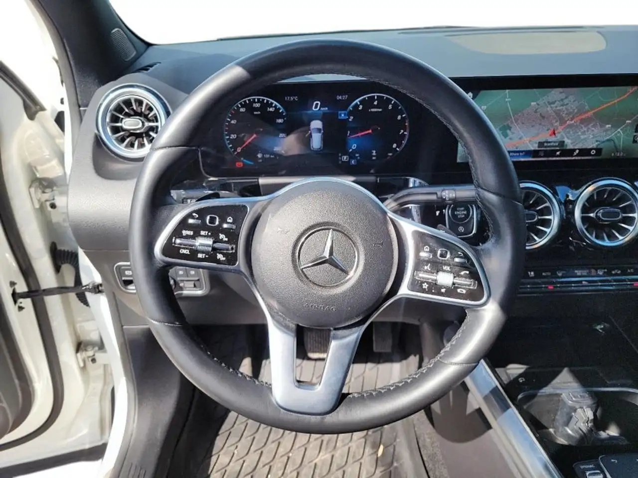 Mercedes-Benz GLA fotografie Mercedes-Benz GLA