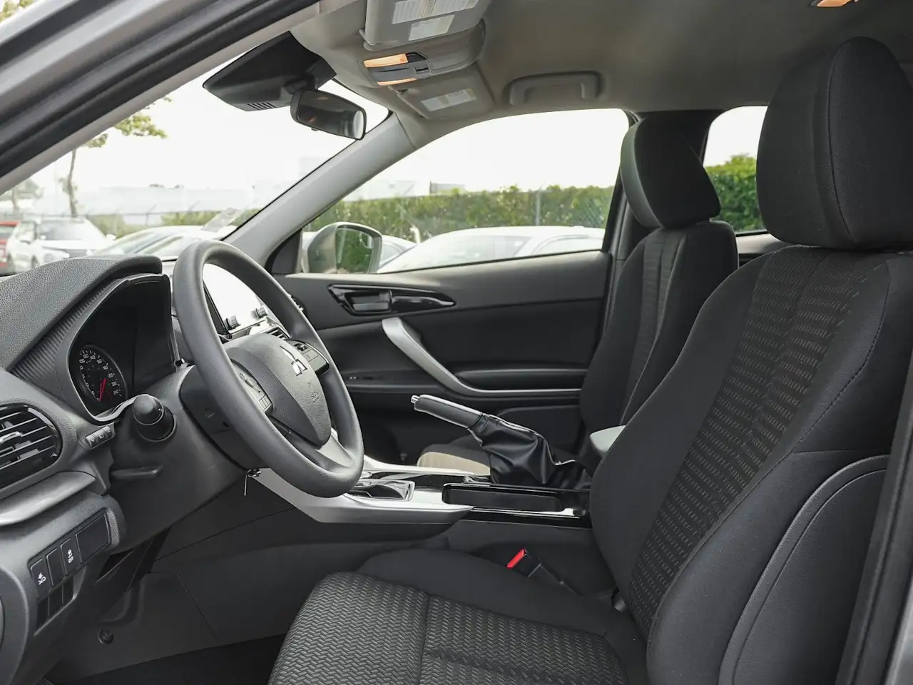 Mitsubishi Eclipse Cross photo Mitsubishi Eclipse Cross