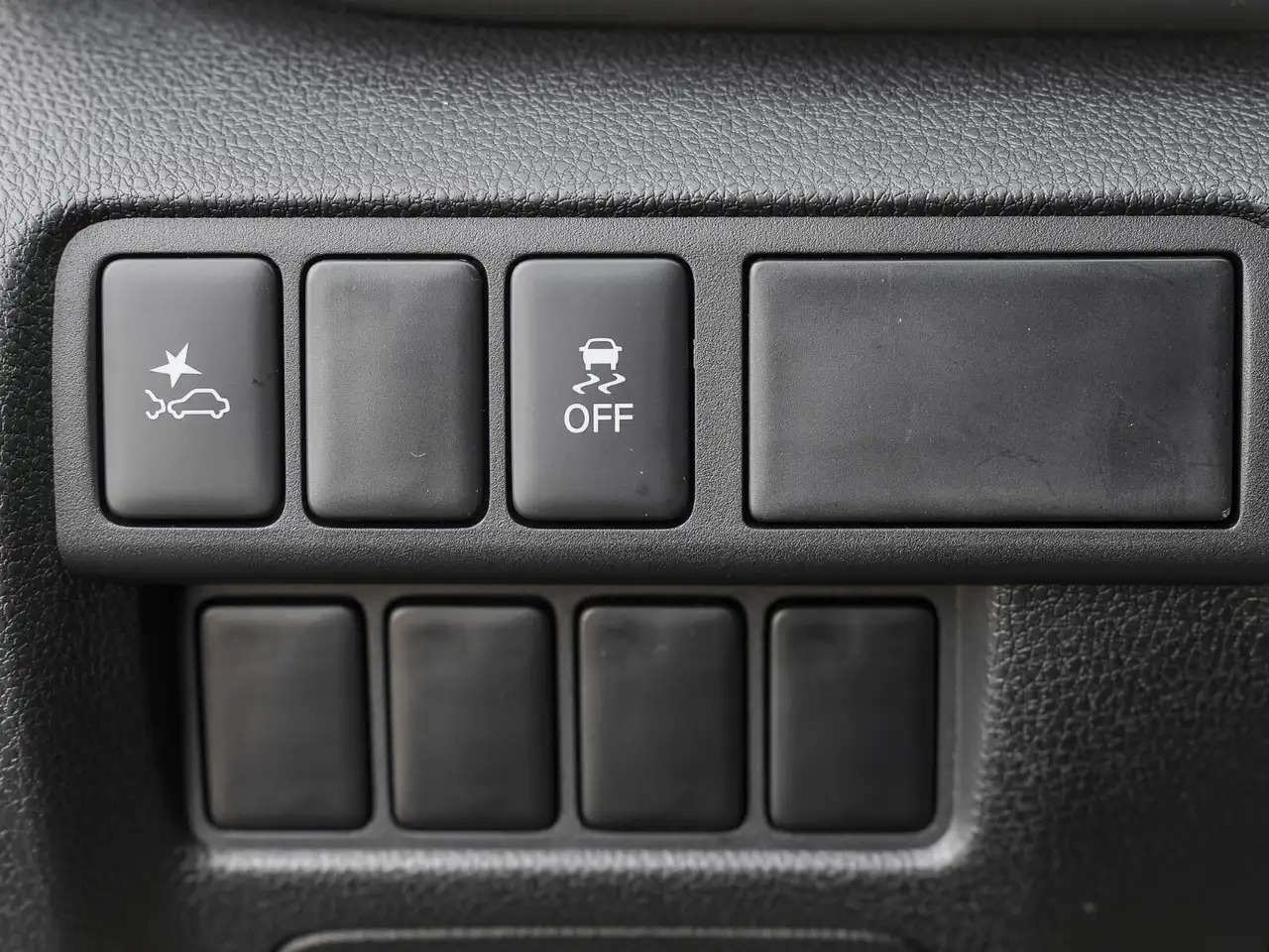 Mitsubishi Eclipse Cross photo Mitsubishi Eclipse Cross